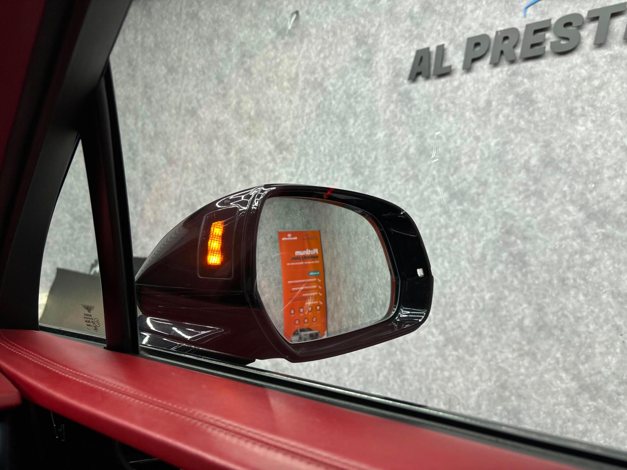 Bentley Bentayga view 31