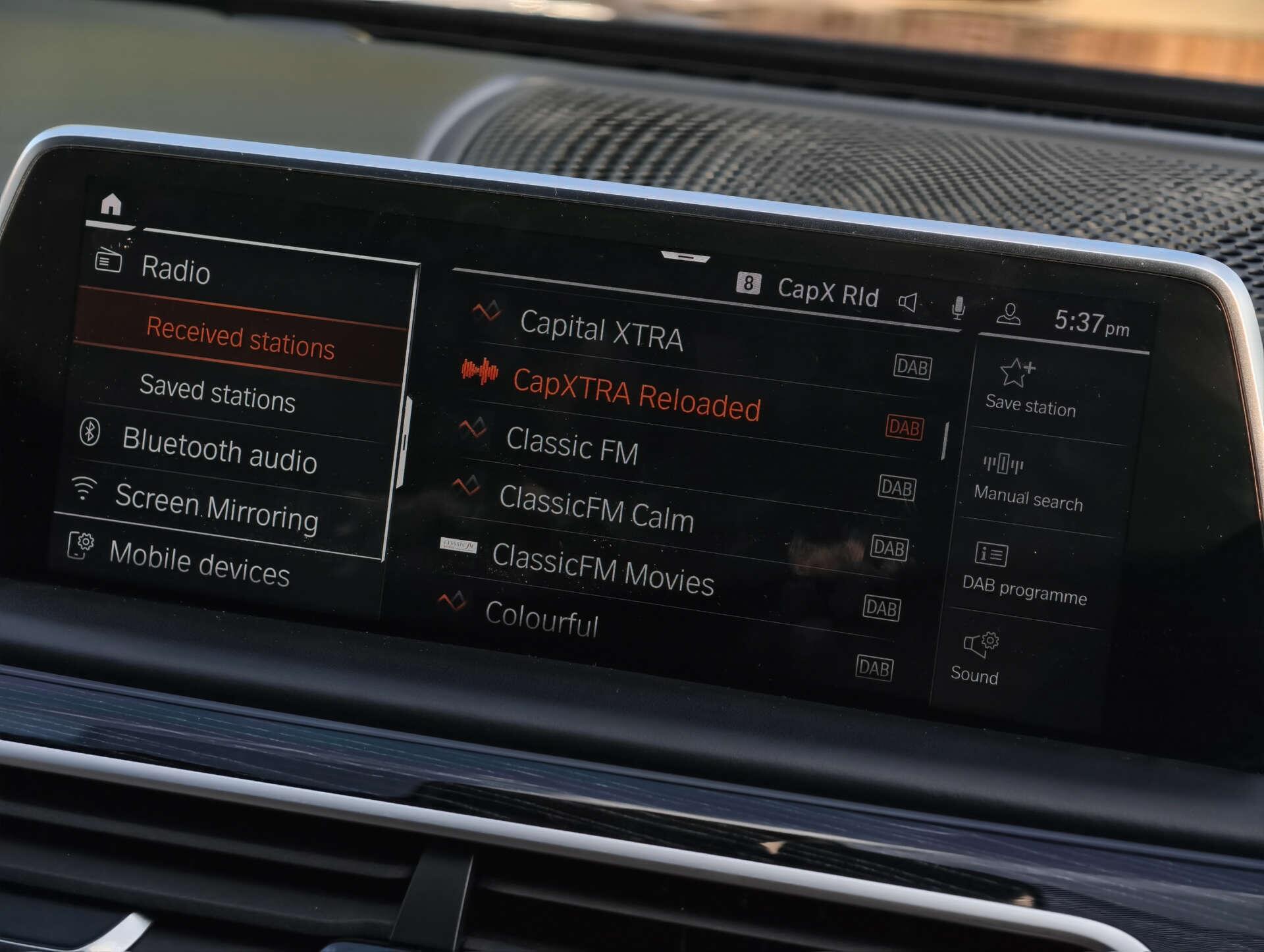 BMW 7 Series view 40