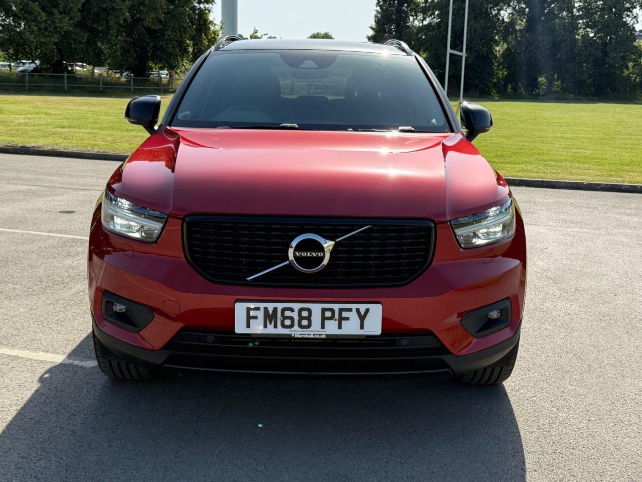 Volvo XC40 view 63