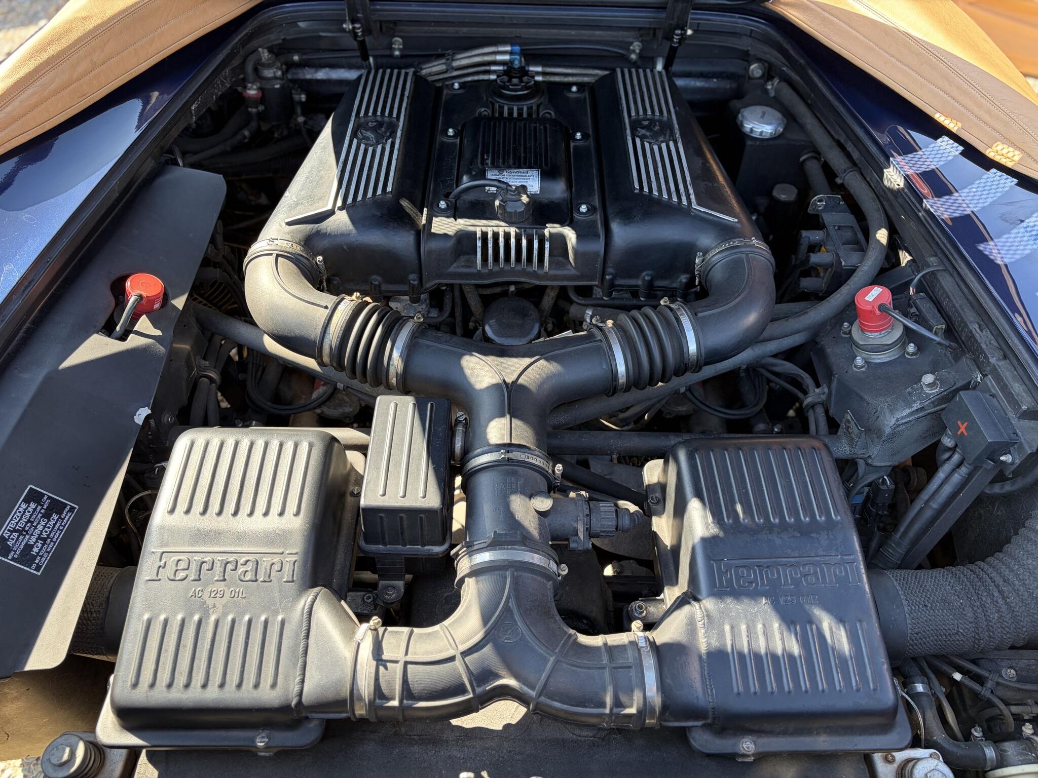 Ferrari F355 view 21