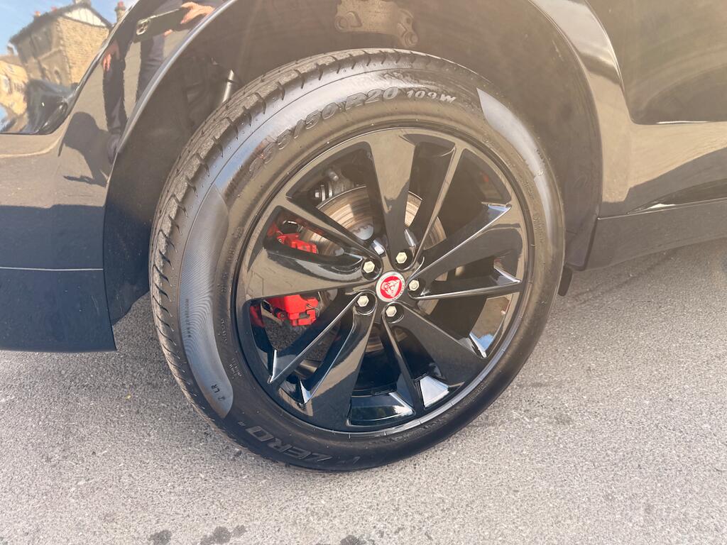 Jaguar F-Pace view 17