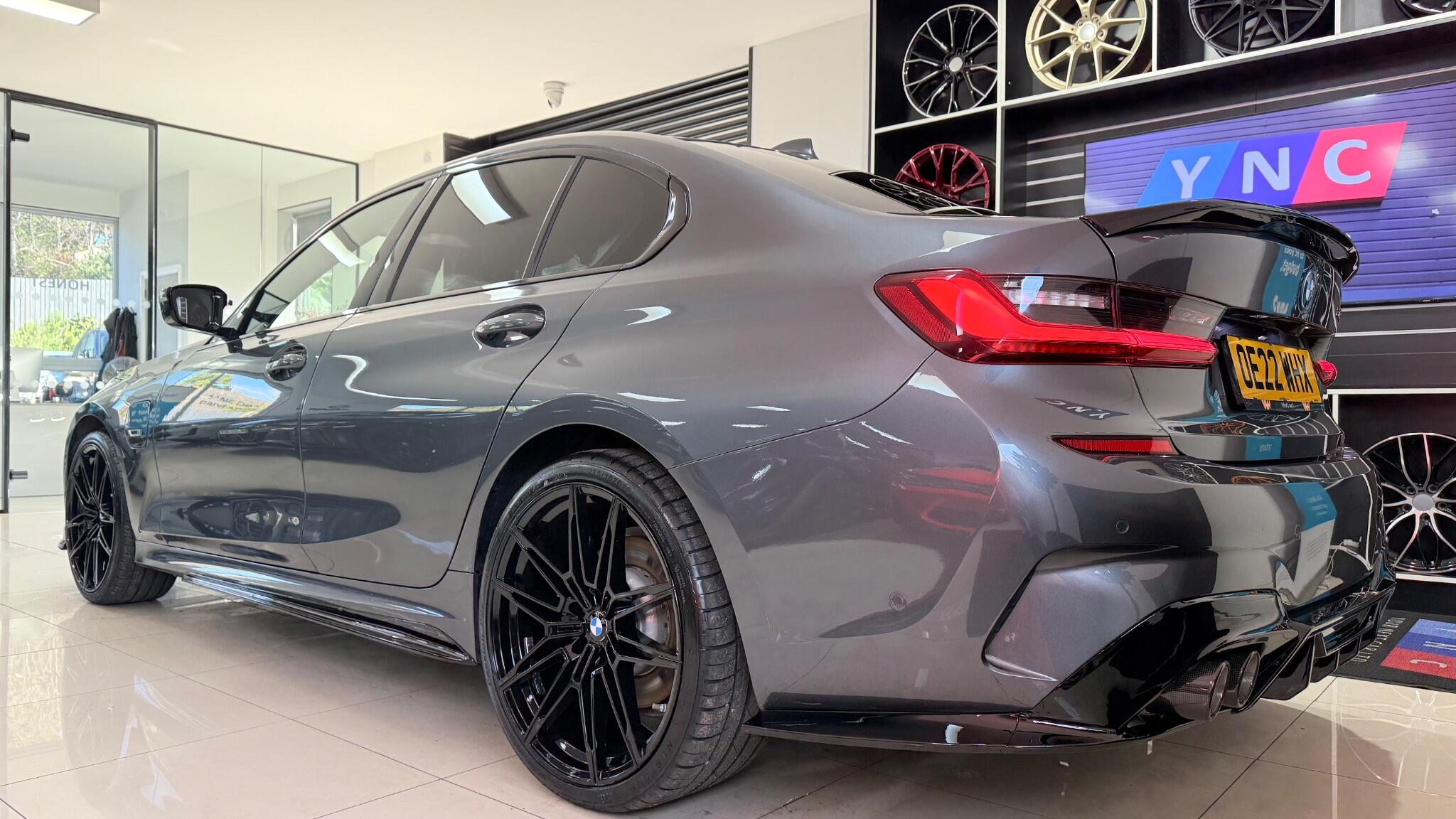 BMW 3 Series view 36