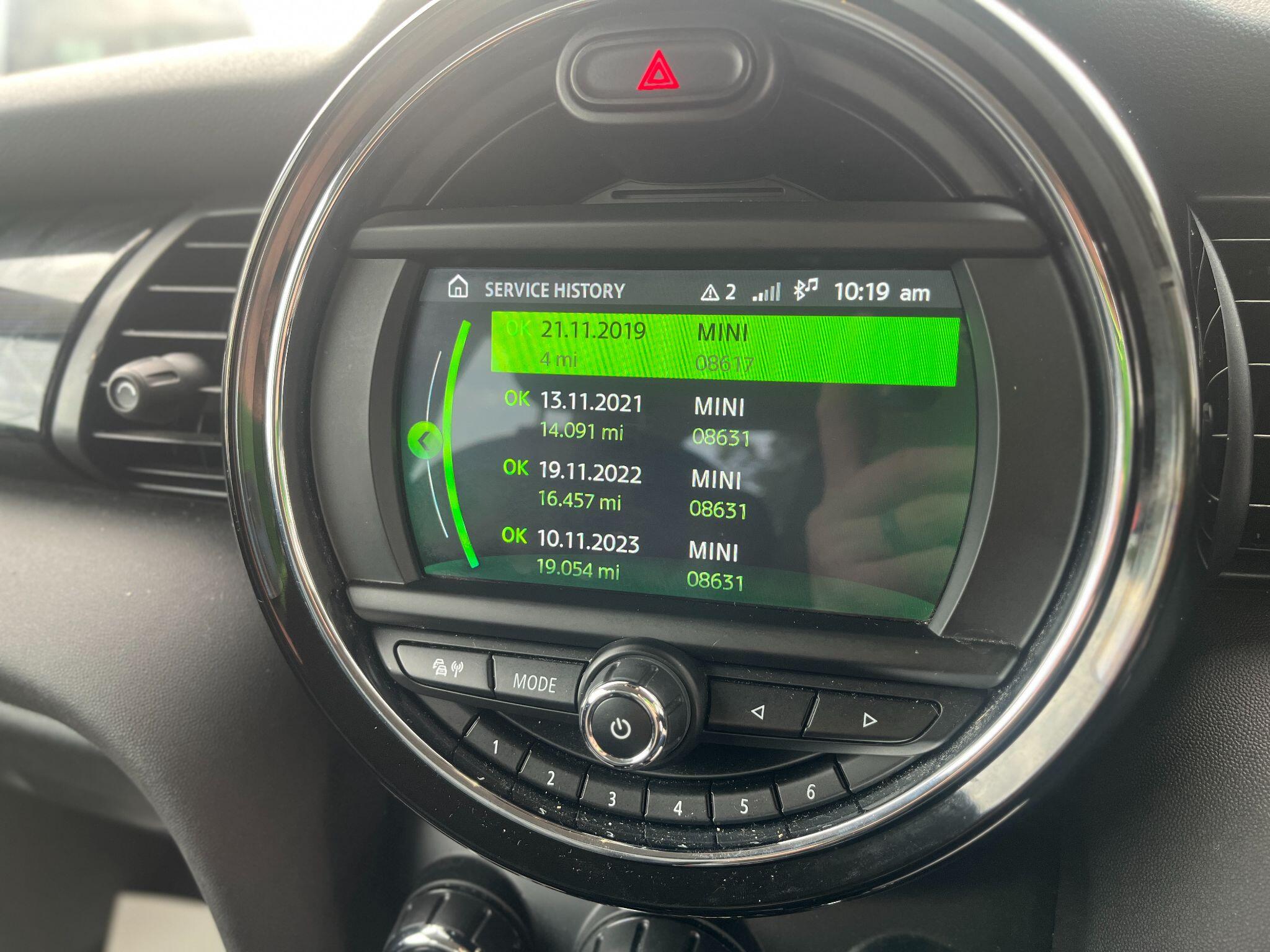 Mini Hatch view 42