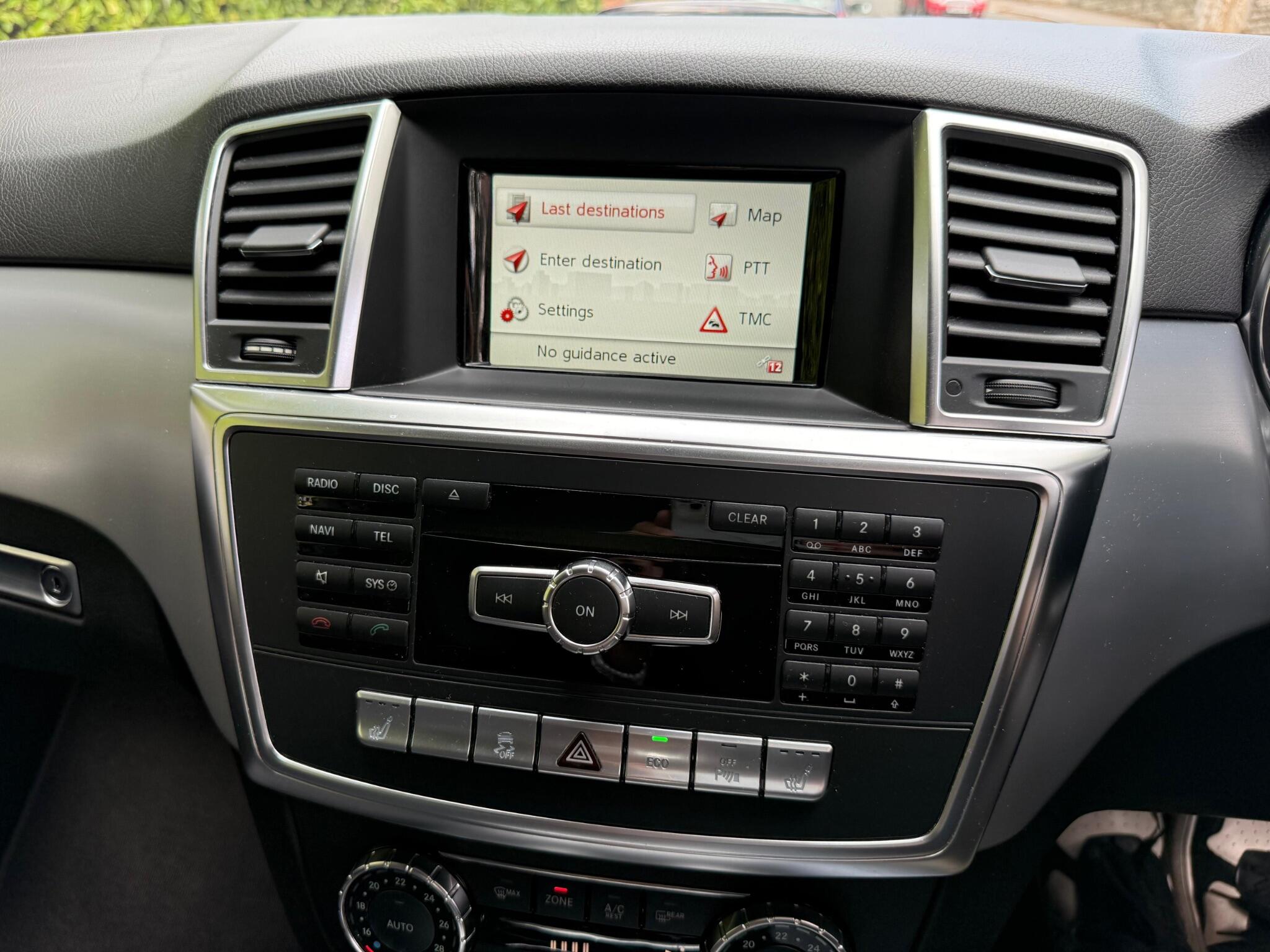 Mercedes-Benz M Class view 13
