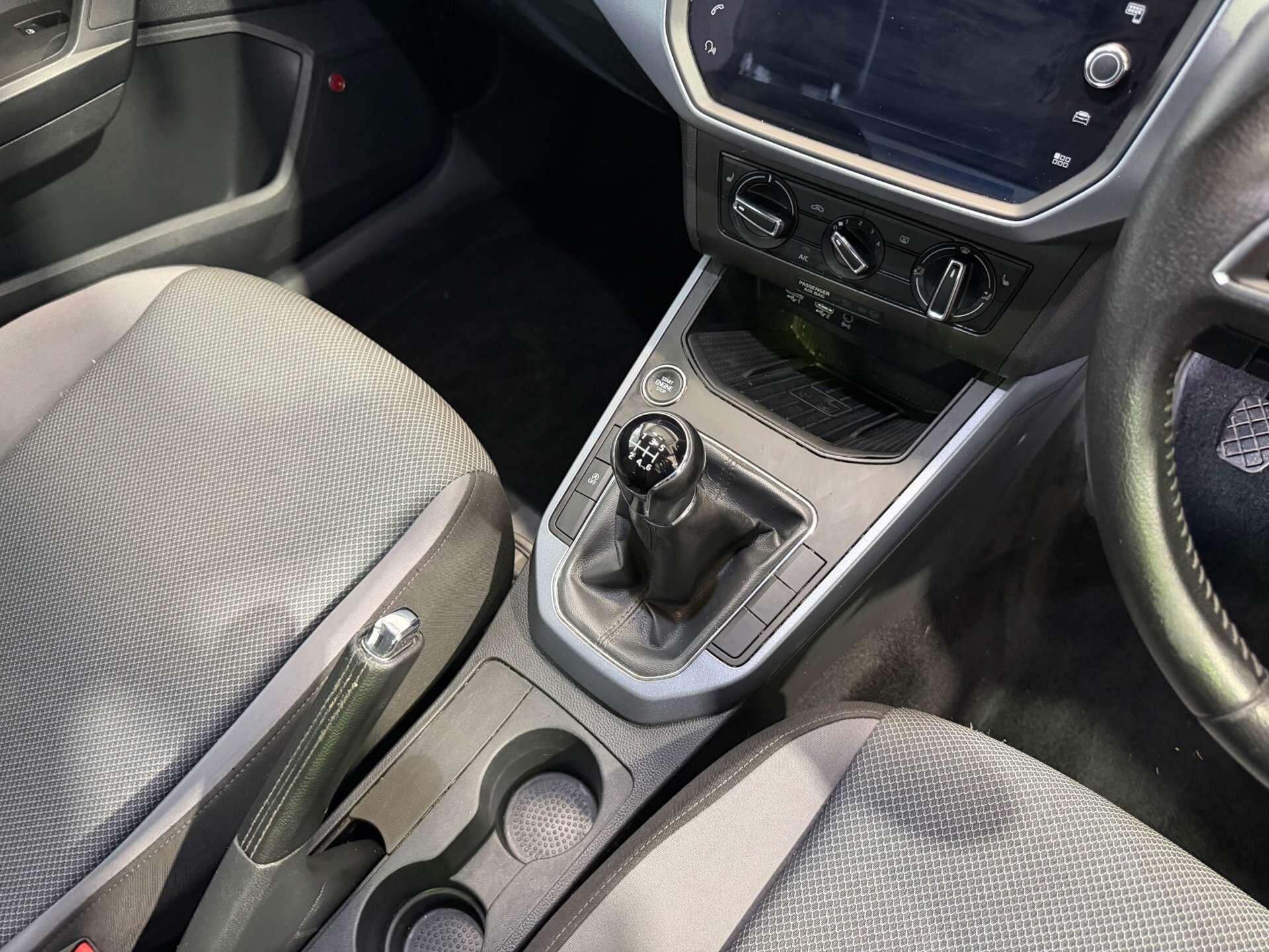 SEAT Arona view 13
