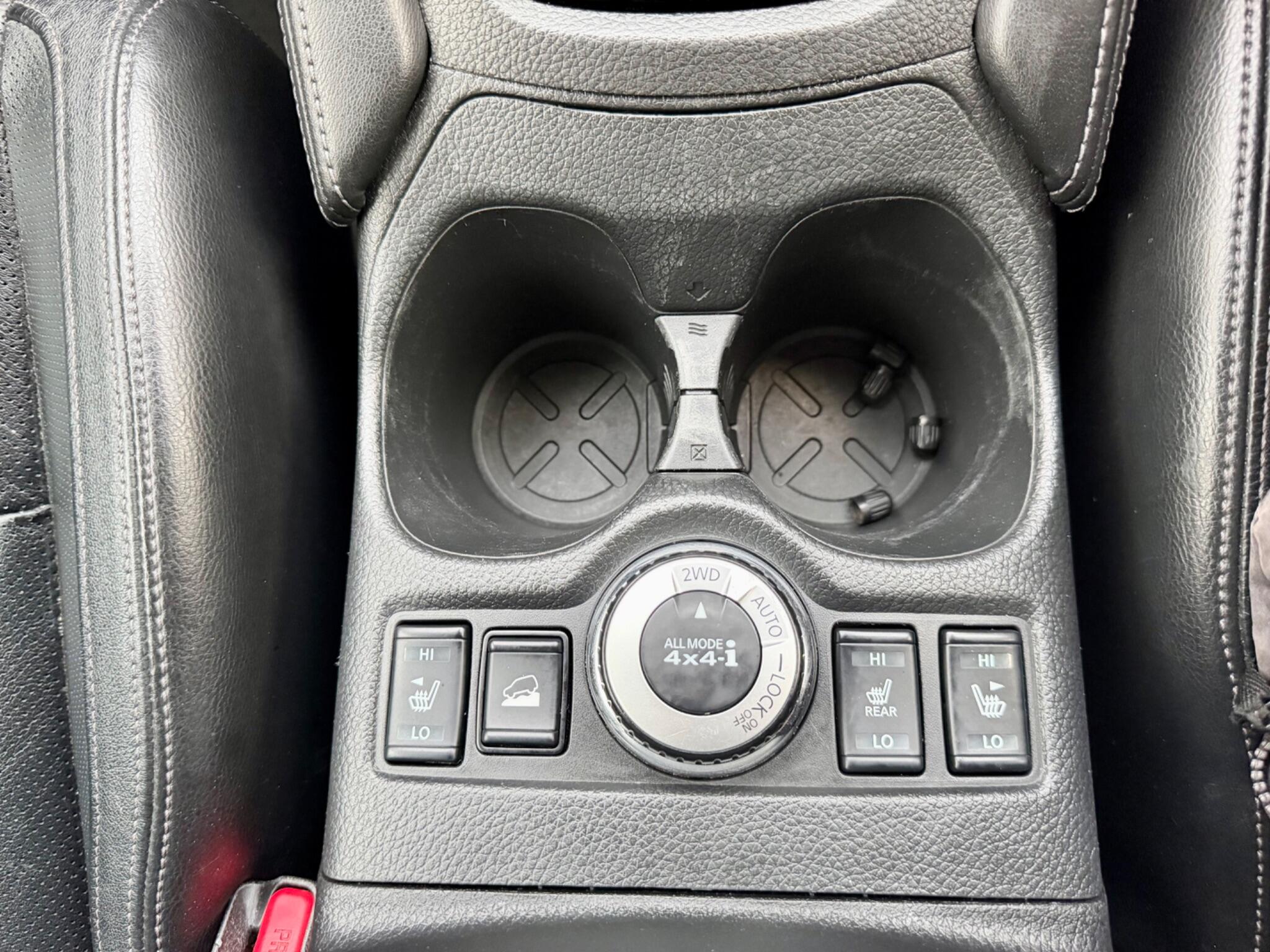 Nissan X-Trail view 40