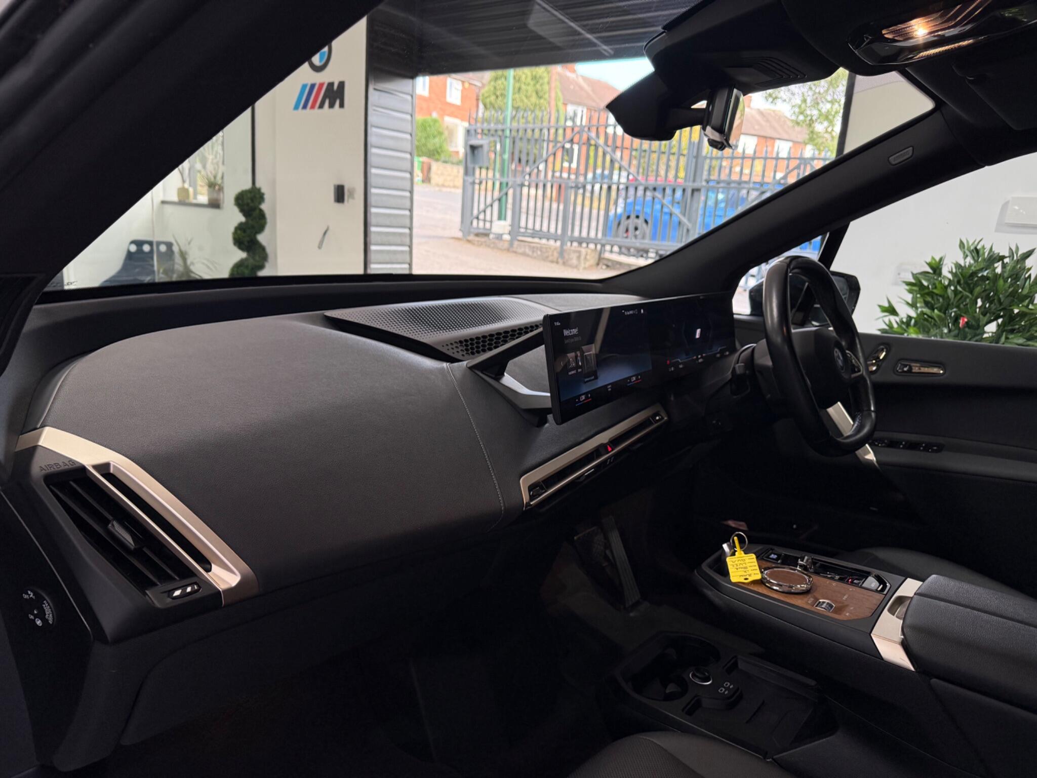 BMW iX view 53