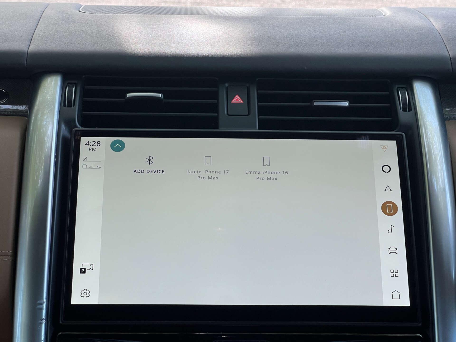 Land Rover Discovery view 40