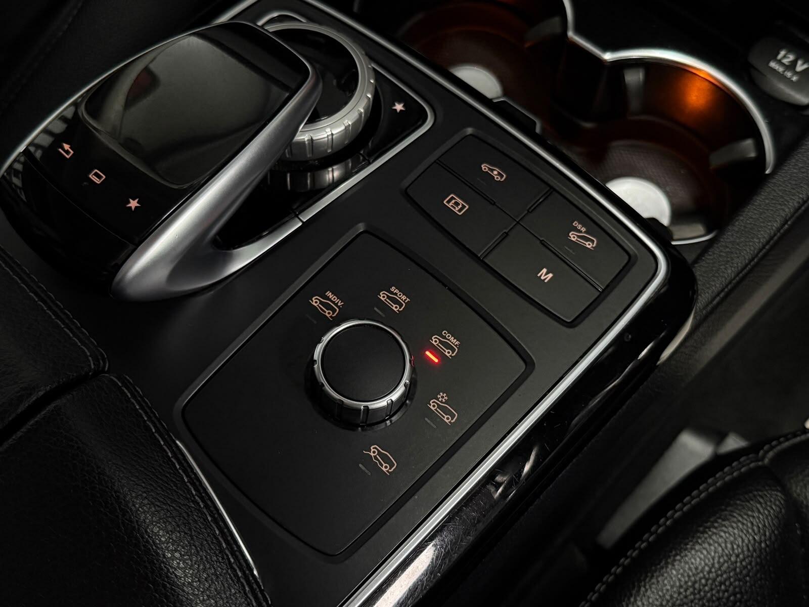 Mercedes-Benz Gle view 19