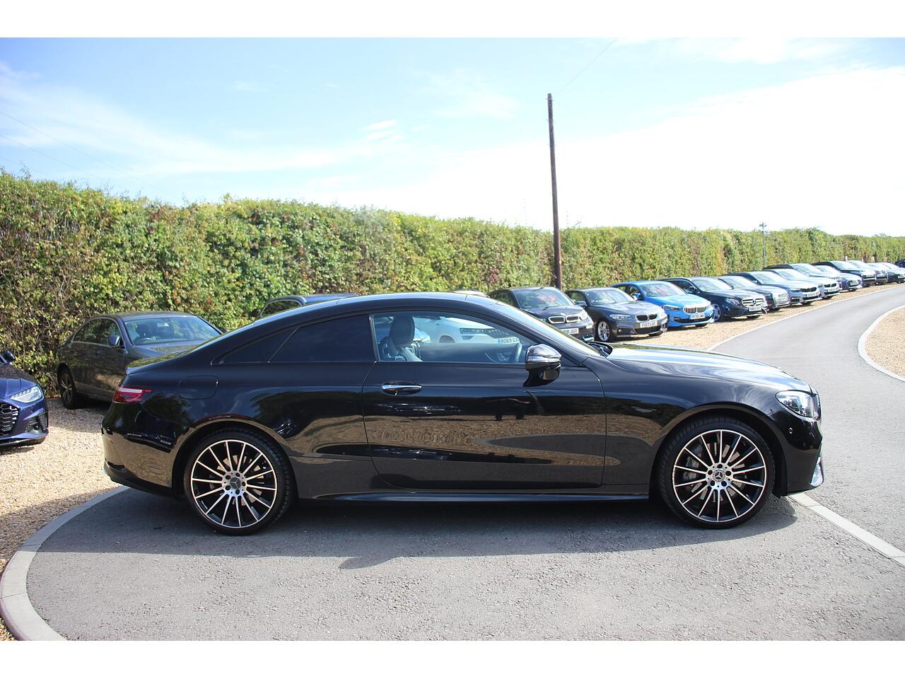 Mercedes-Benz E Class view 12