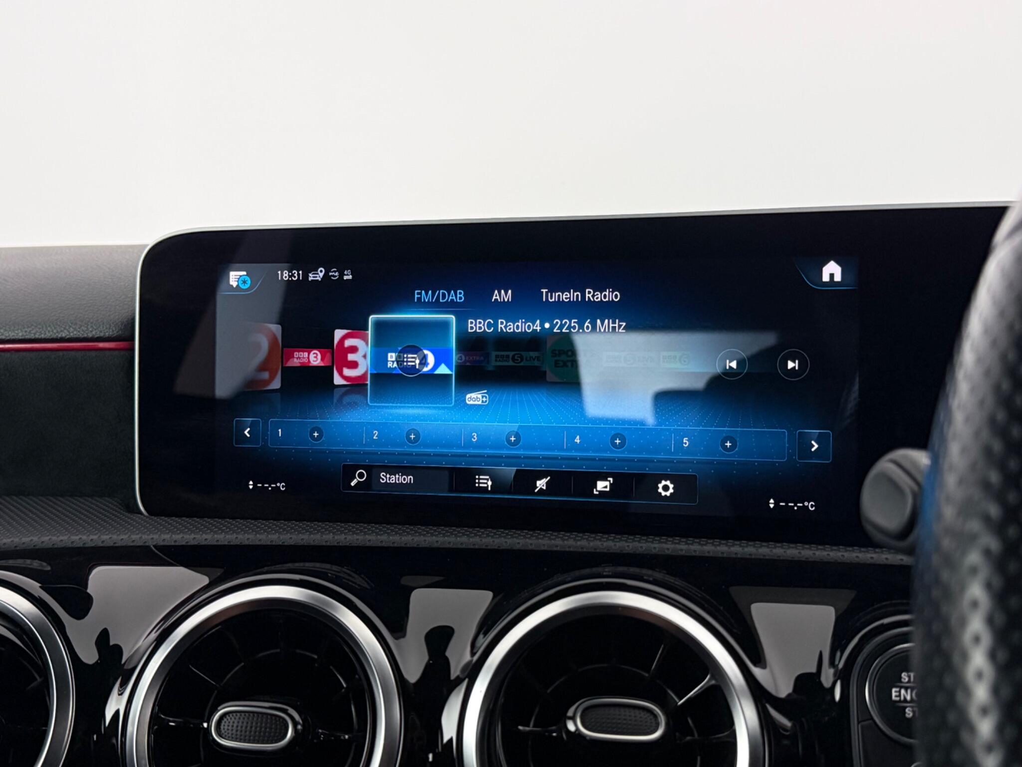Mercedes-Benz A-Class view 22