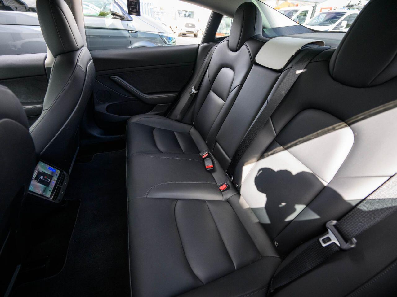 Tesla Model 3 view 20