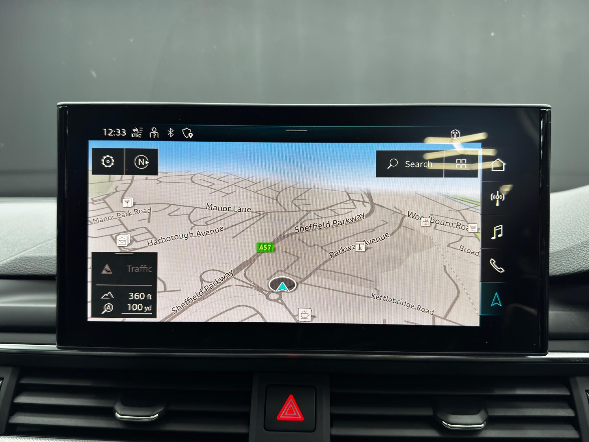 Audi A4 view 28