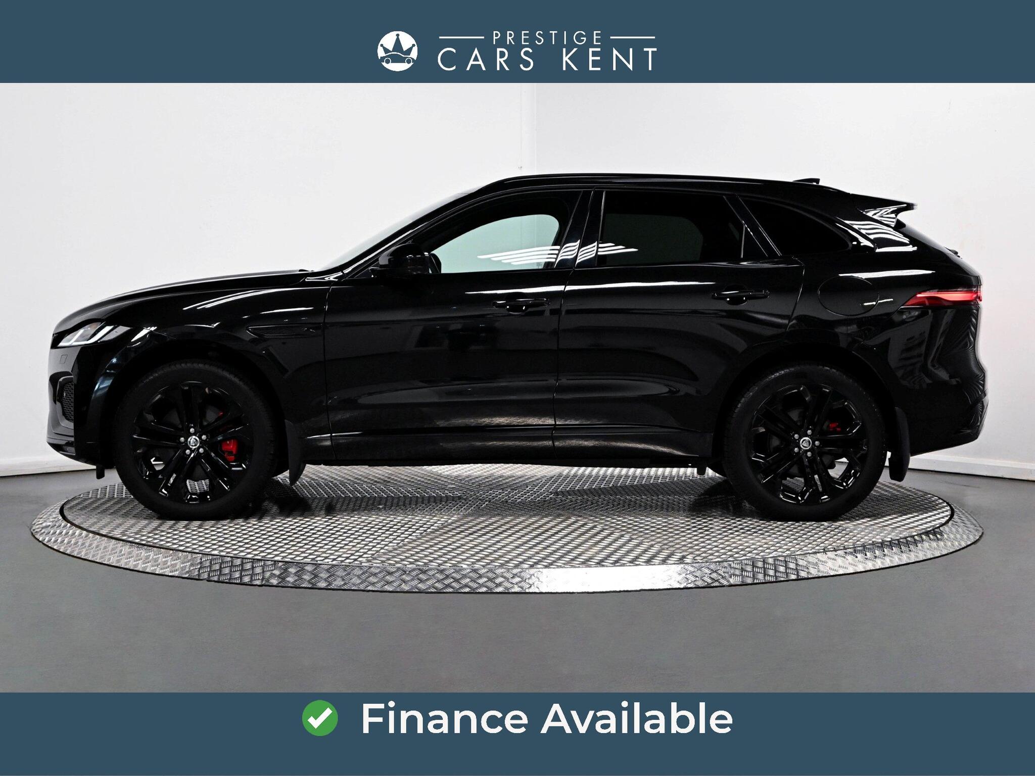 Jaguar F-Pace view 4