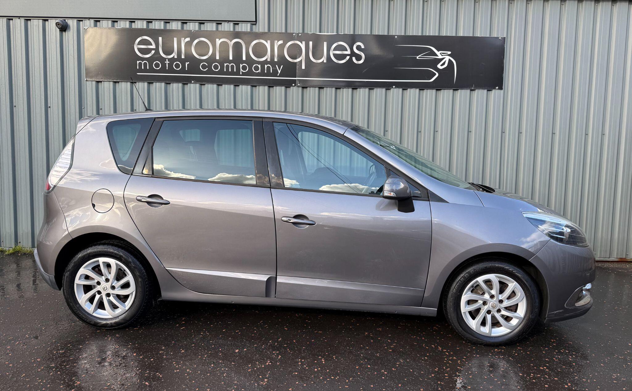 Renault Scenic view 2