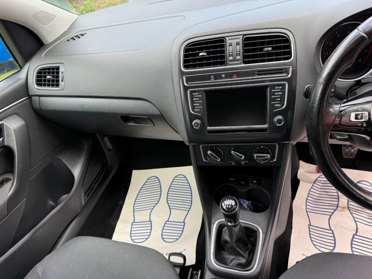 Volkswagen Polo view 42