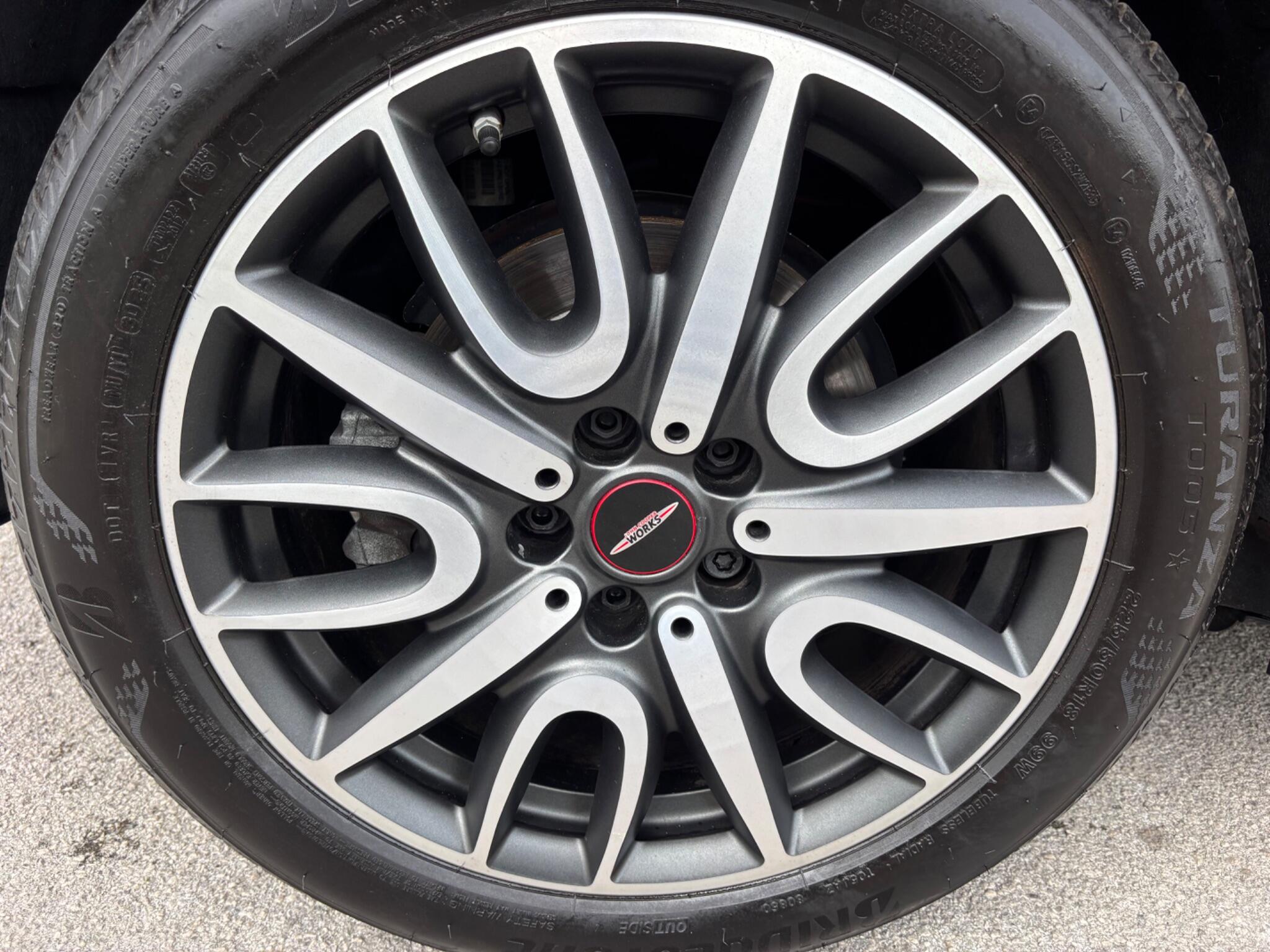 Mini Countryman view 40