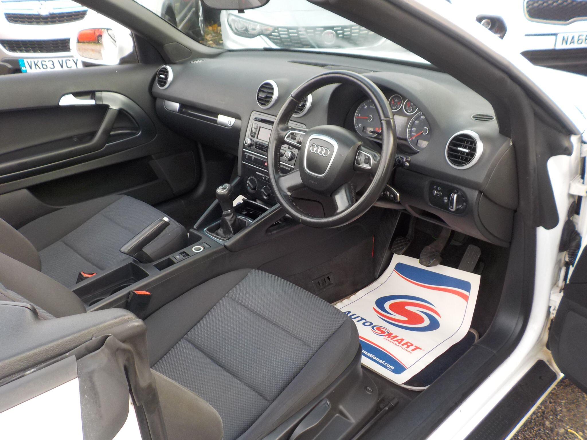 Audi A3 Cabriolet 1.6 TDI Technik Euro 5 (s/s) 2dr