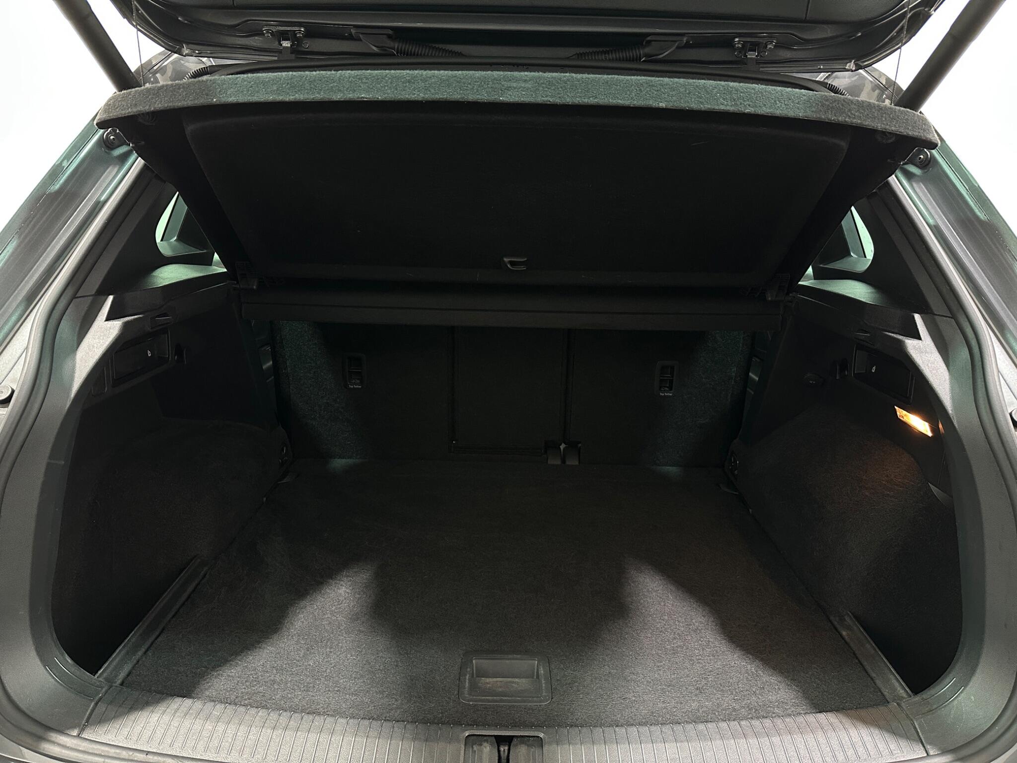 Volkswagen Tiguan view 49