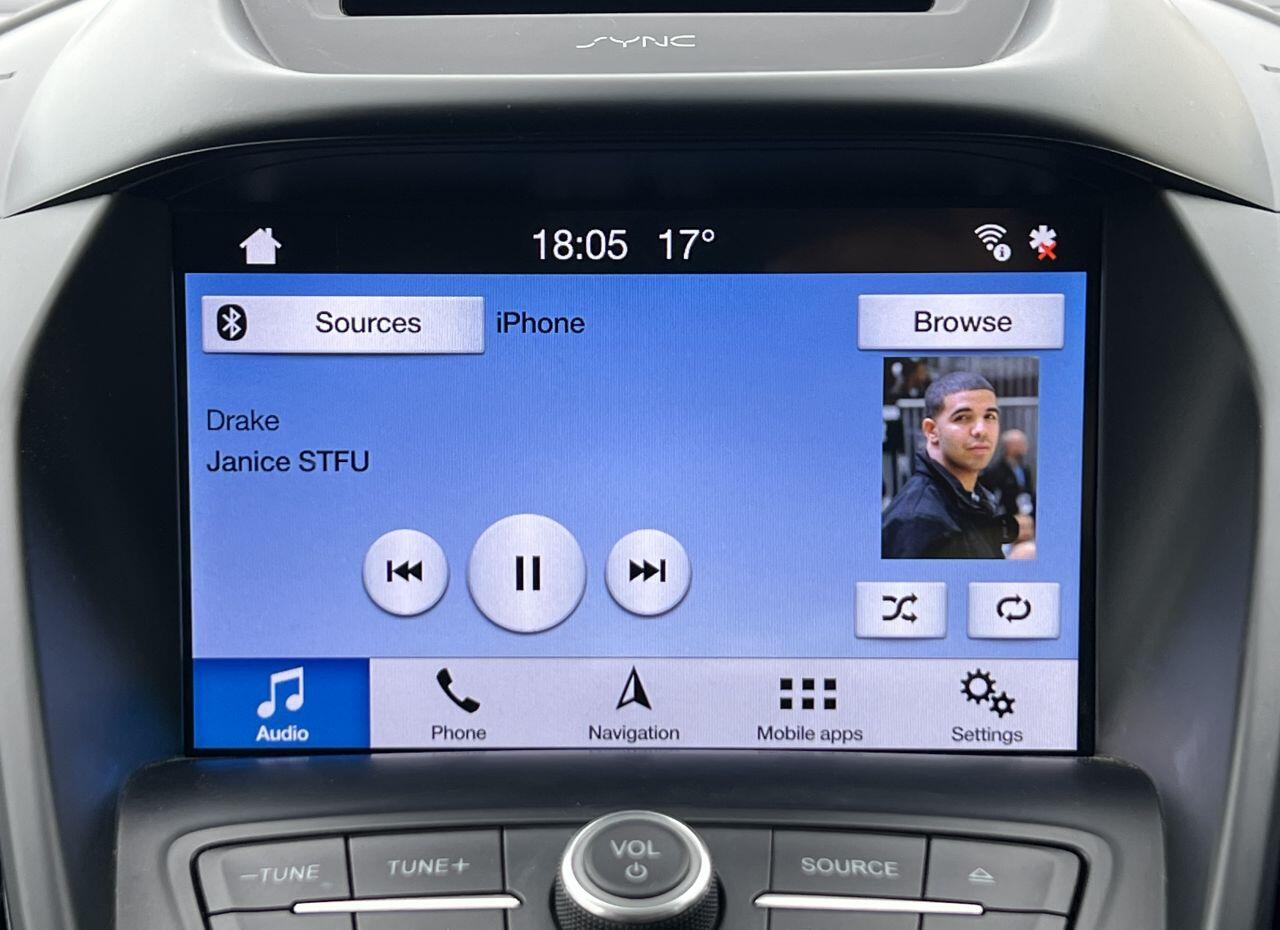Ford Kuga view 42