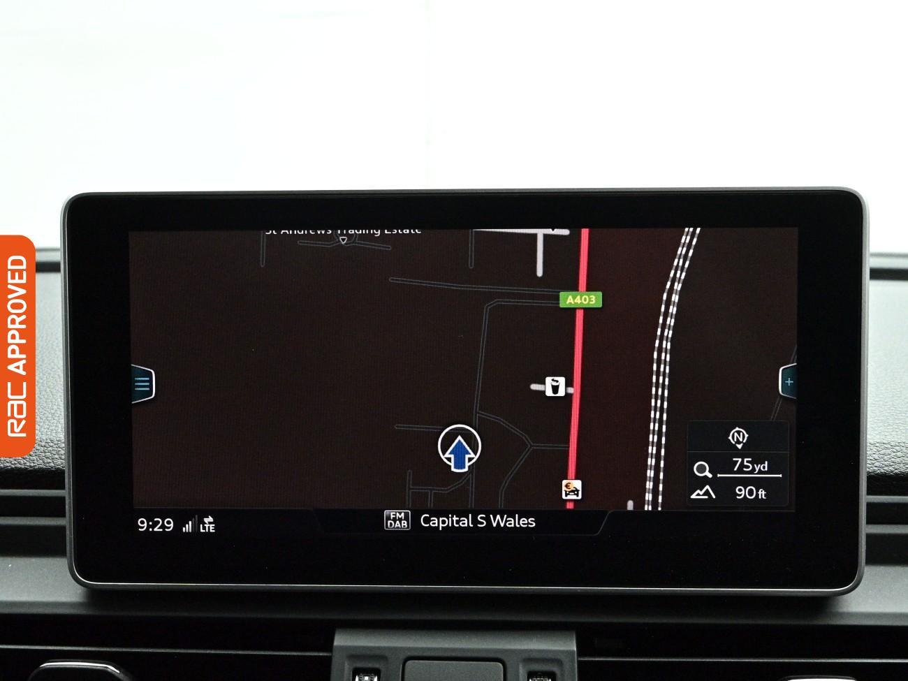 Audi SQ5 view 22