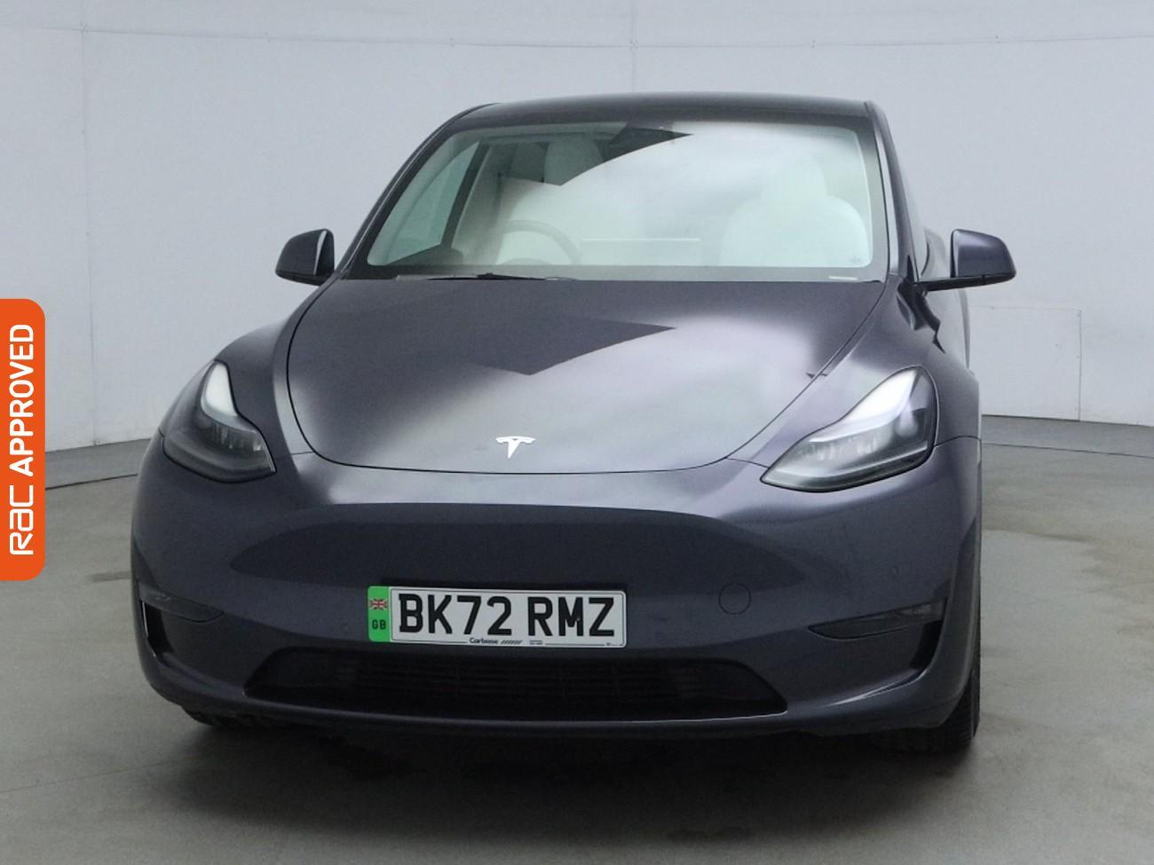Tesla Model Y view 8