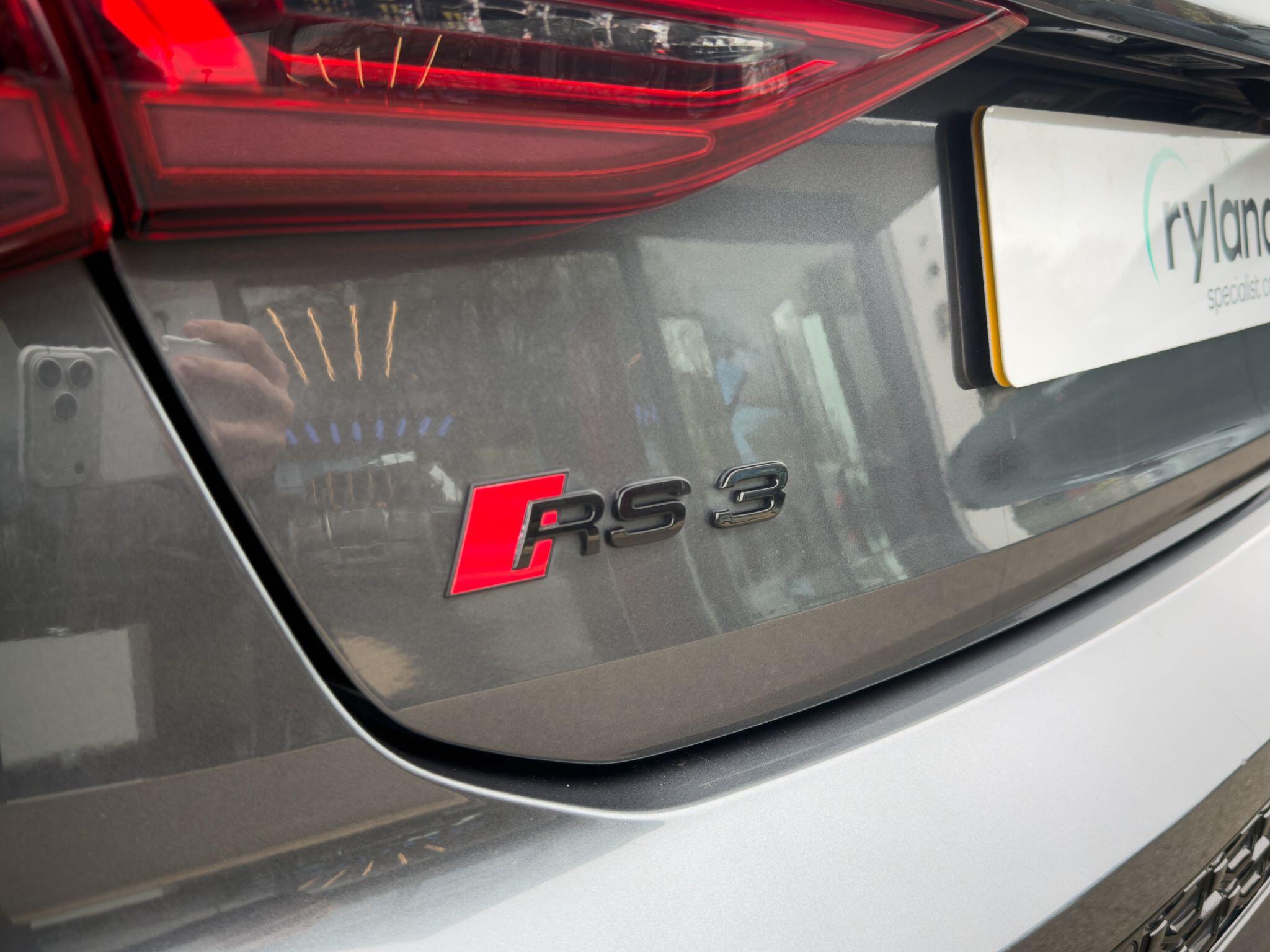Audi Audi RS3 view 18