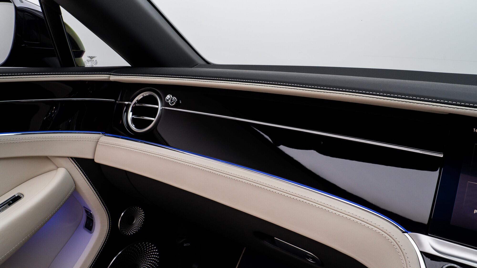 Bentley Continental view 52