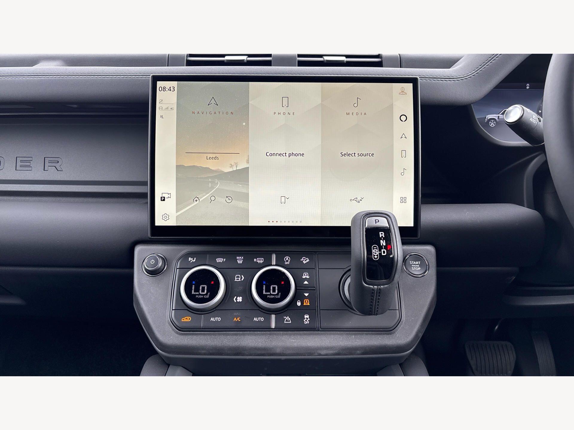 Land Rover Defender view 17