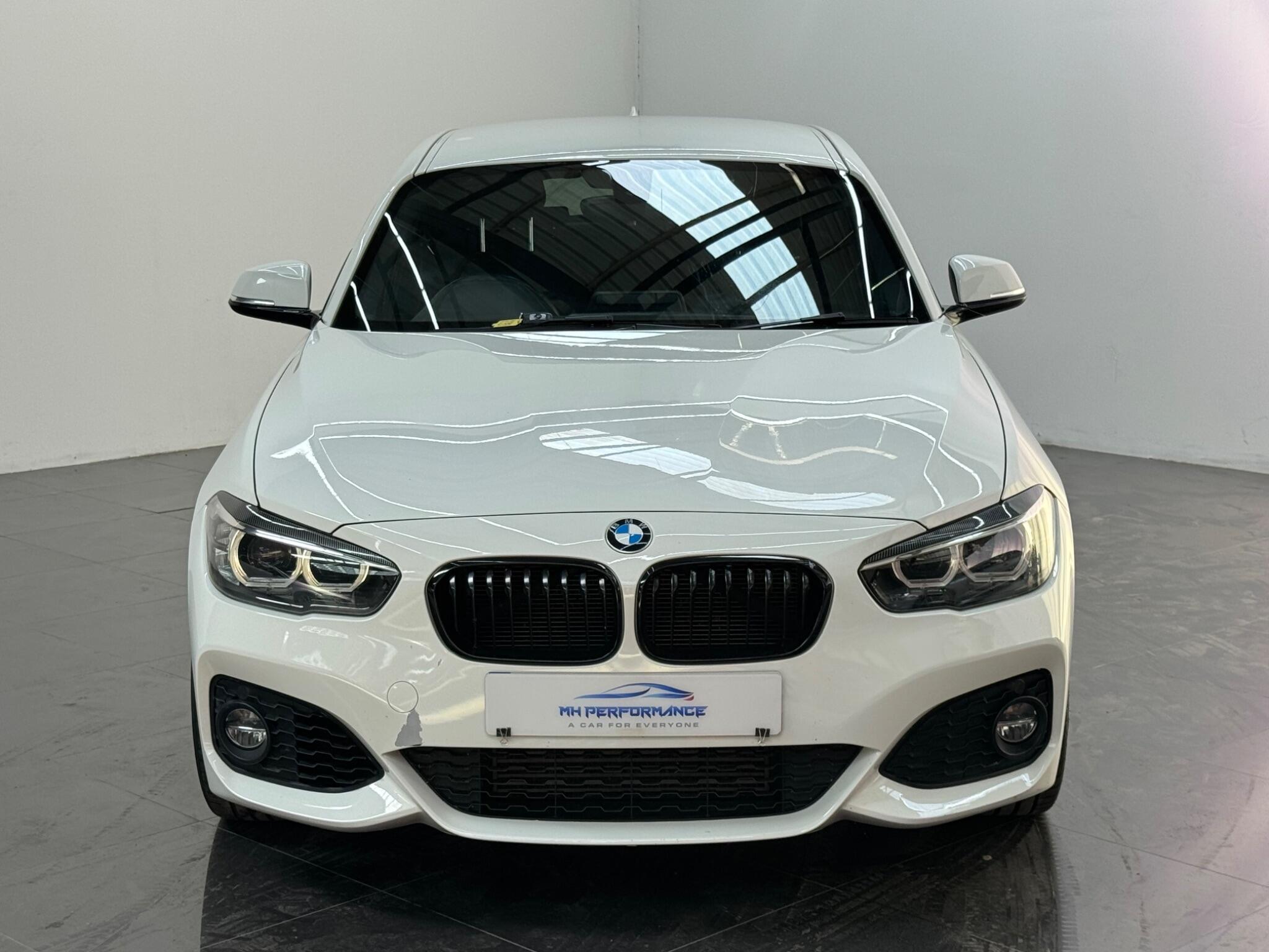 BMW 1 Series view 2