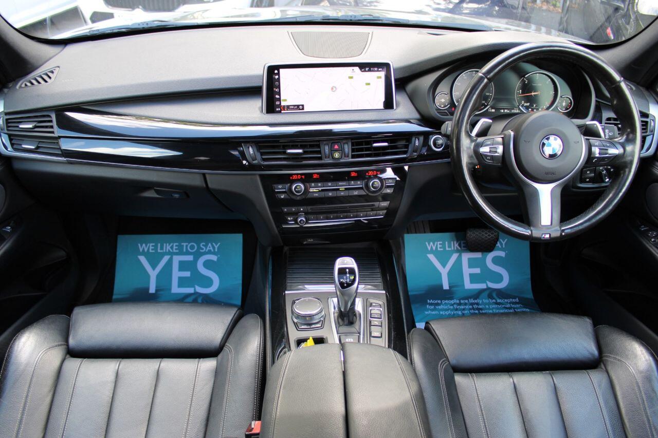 BMW X5 view 12
