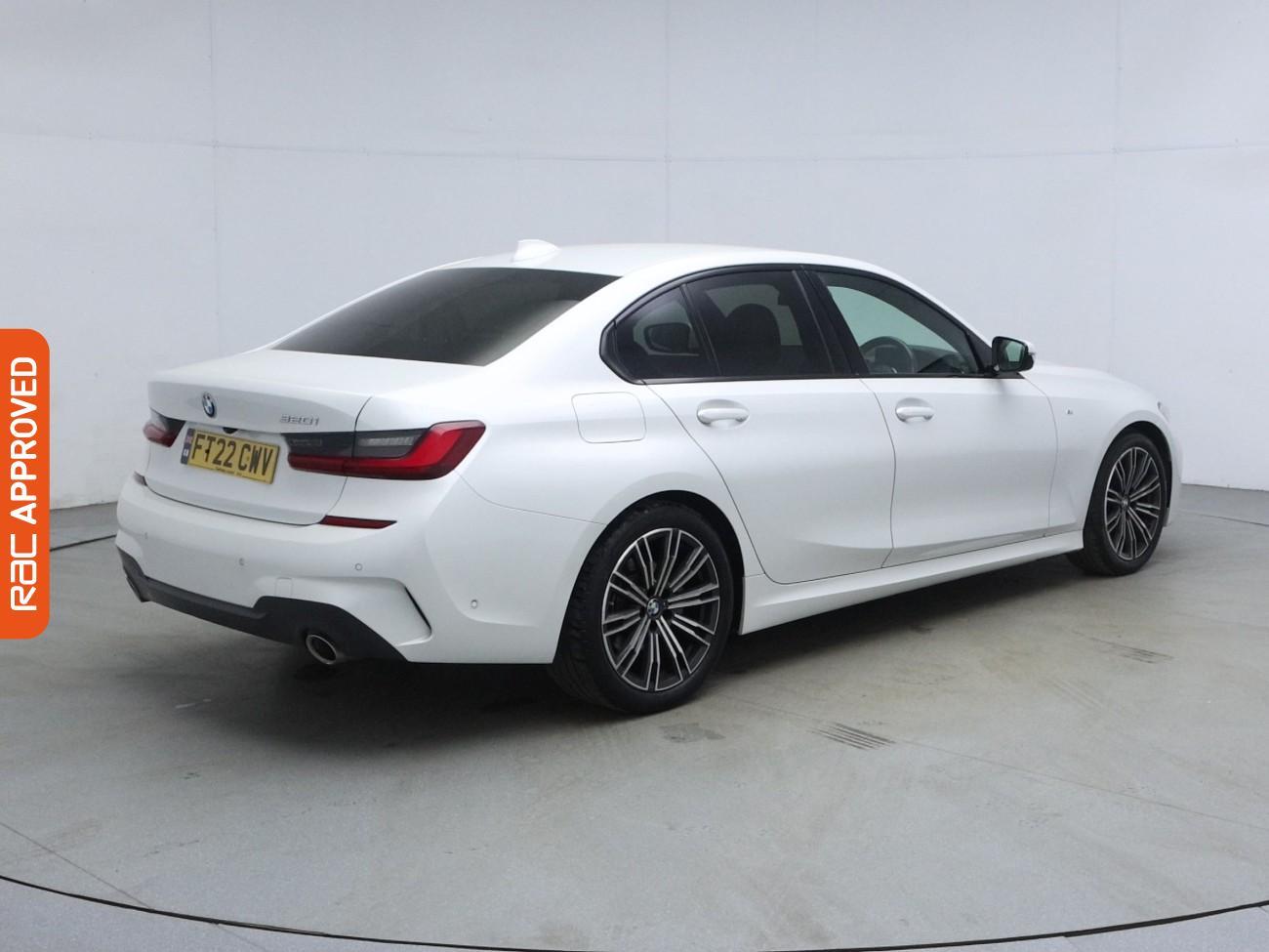 BMW 3 Series view 32