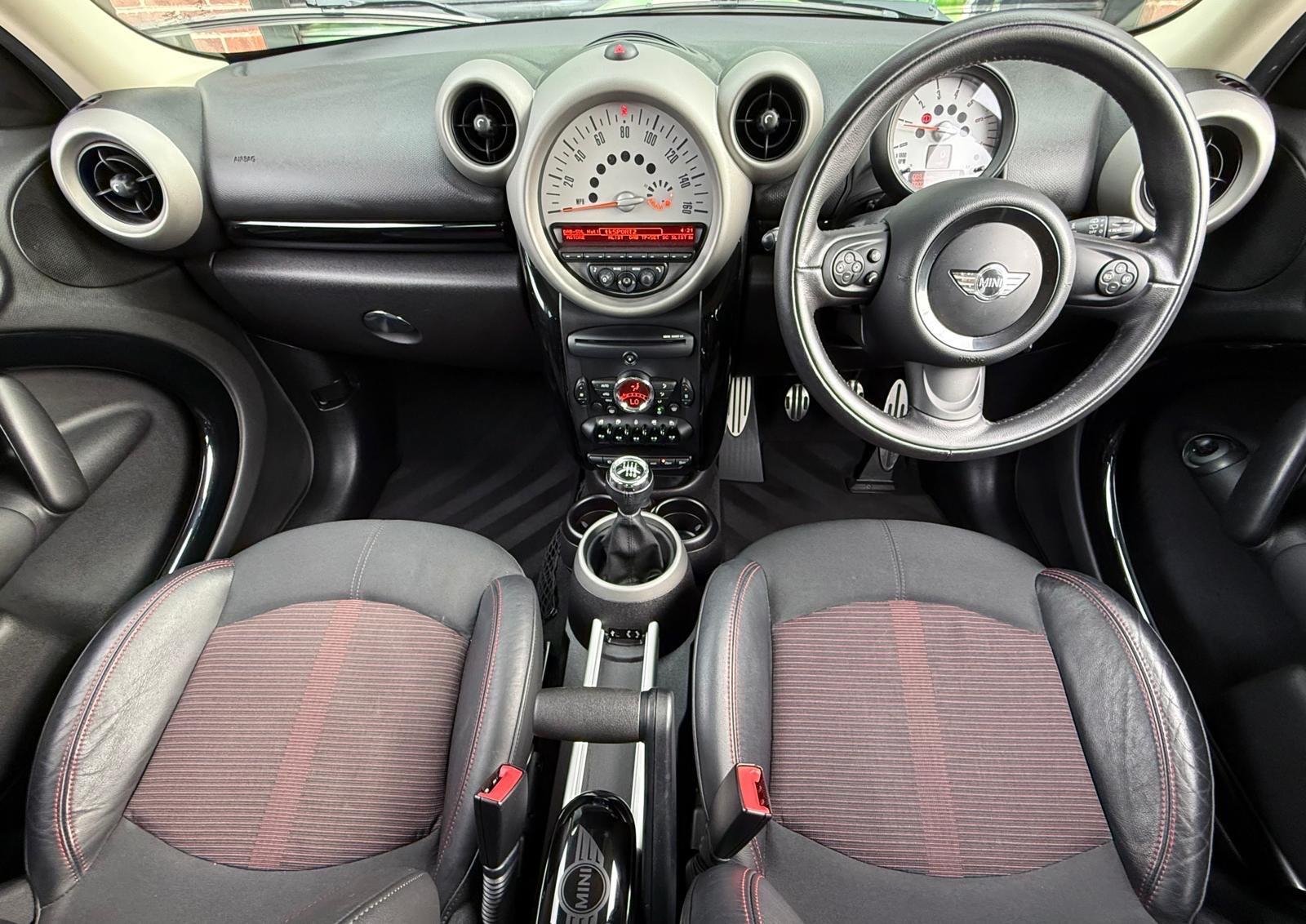 MINI Countryman view 68