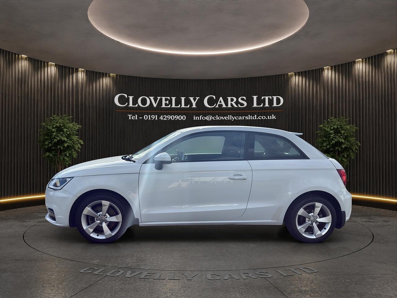 Audi A1 view 5