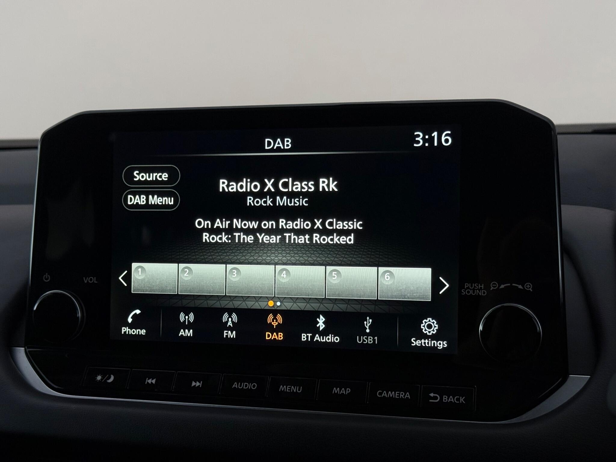 Nissan Qashqai view 21