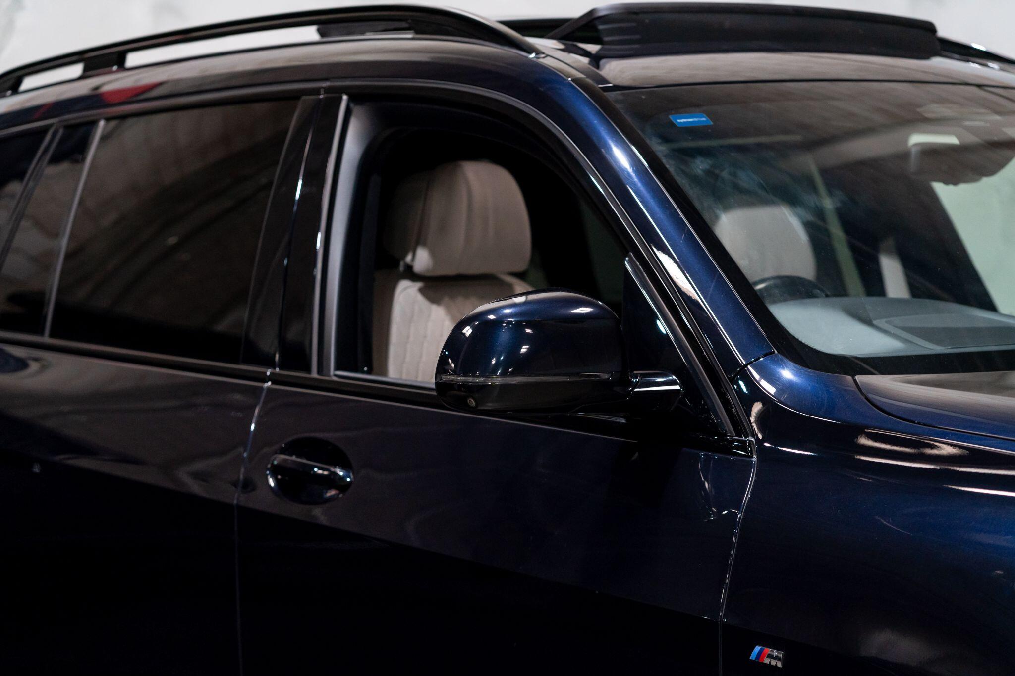 BMW X7 view 48