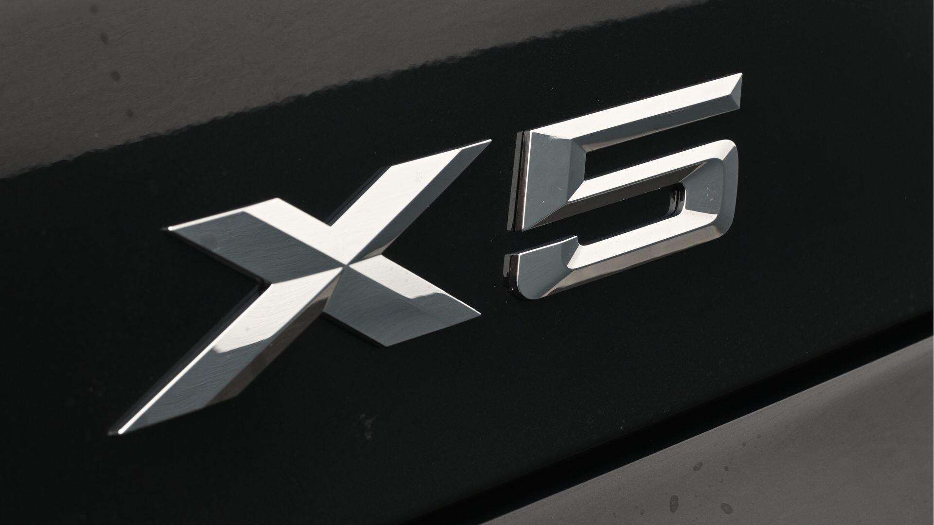 BMW X5 view 33