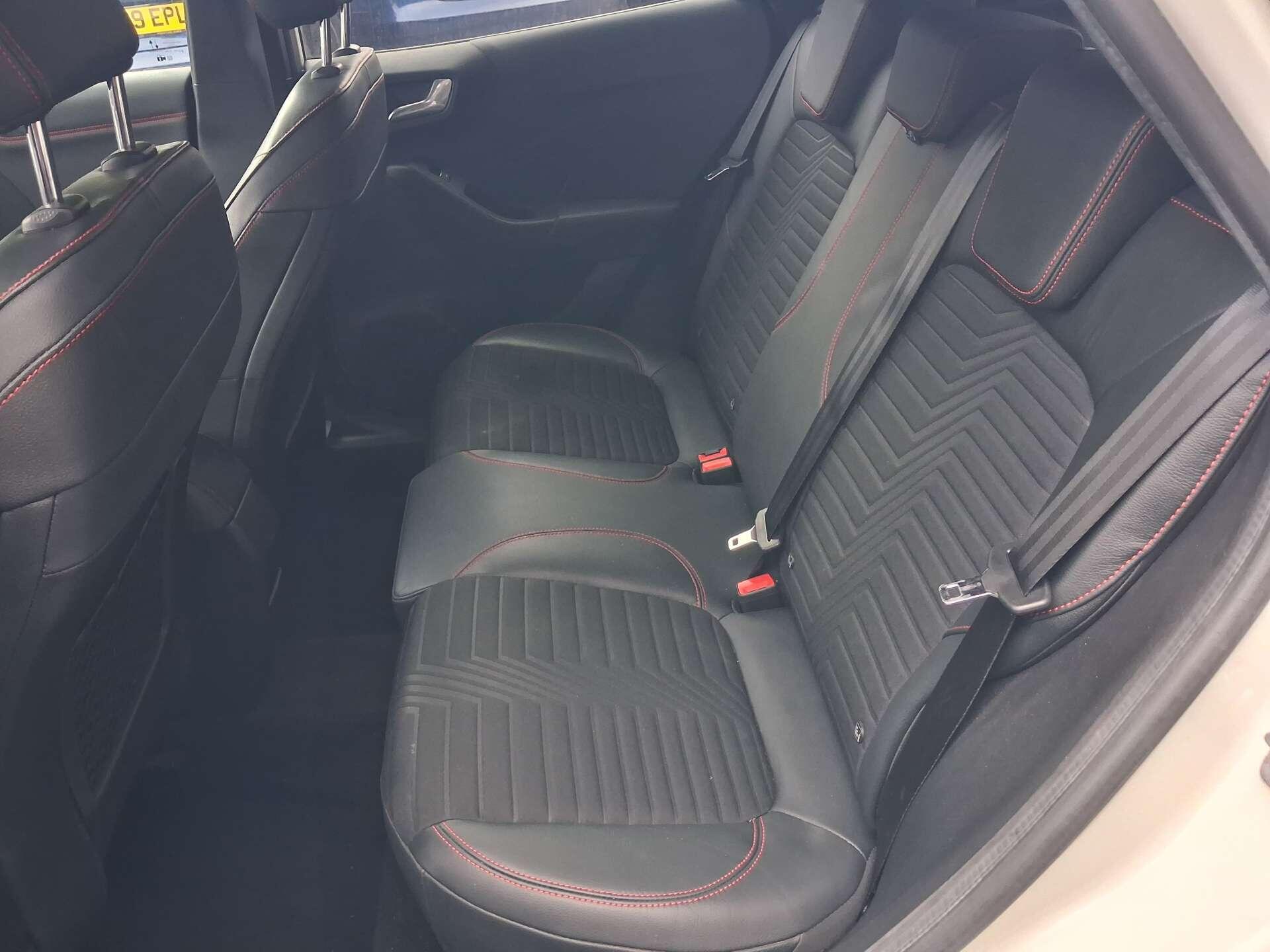 Ford Puma view 16