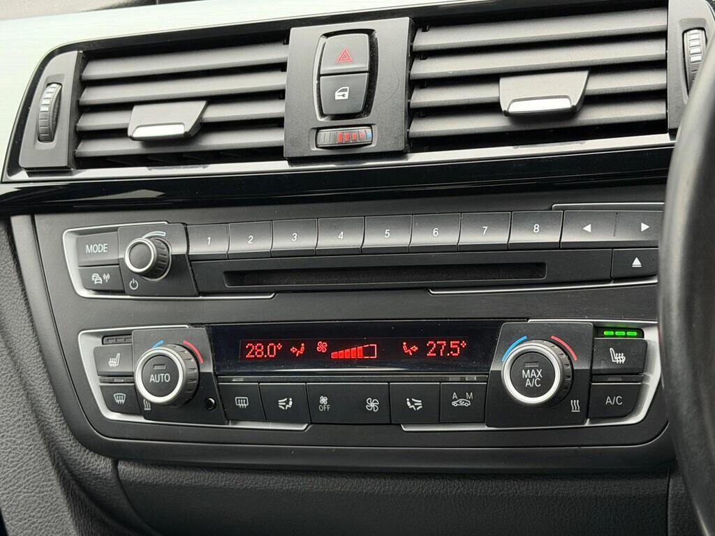 BMW 3 Series view 39