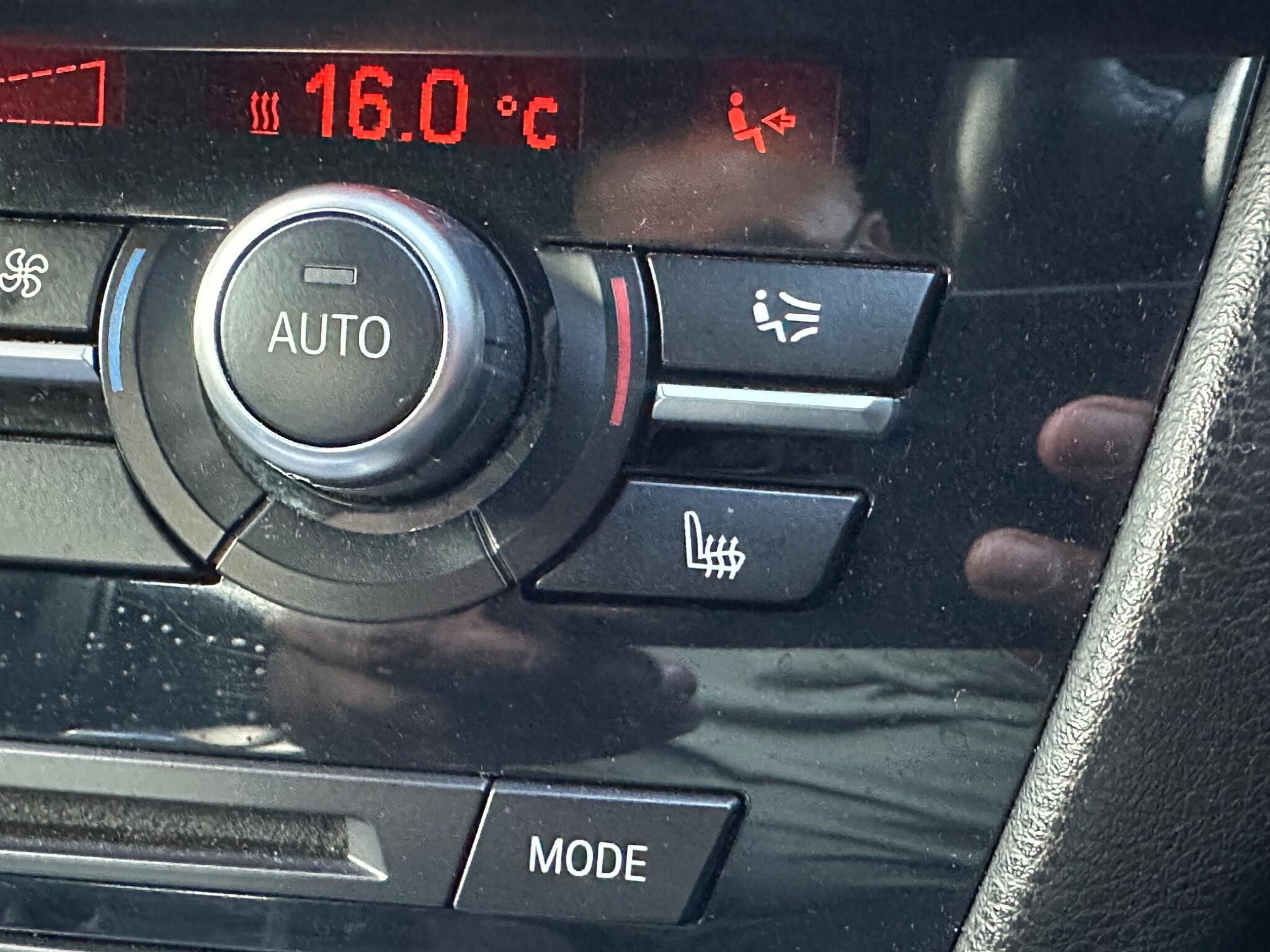 BMW X6 view 58