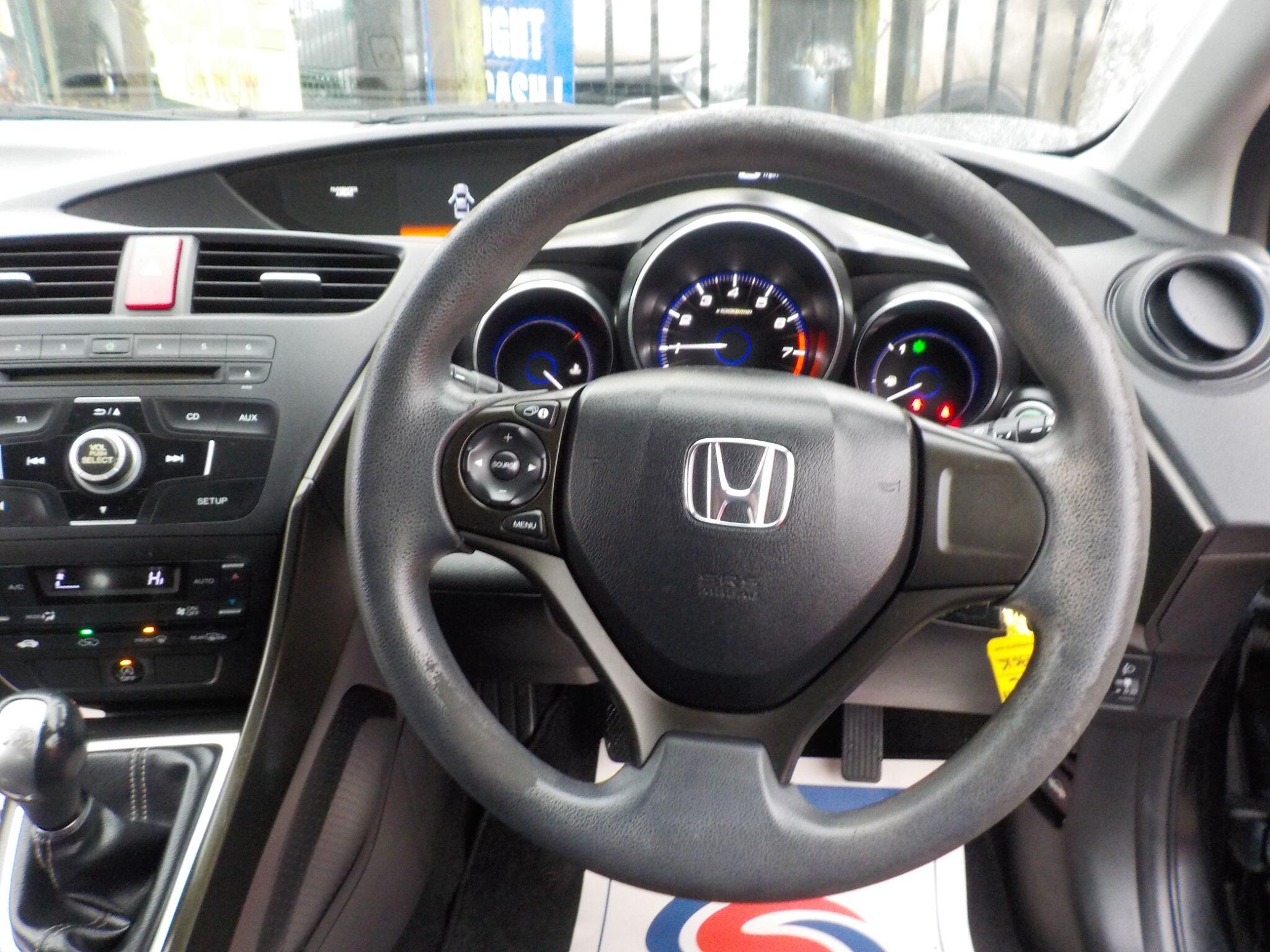 Honda Civic 1.4 i-VTEC SE Euro 5 (s/s) 5dr