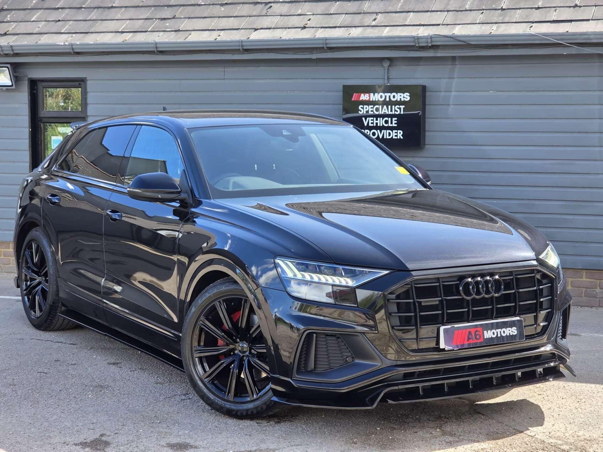 Audi Q8 main image