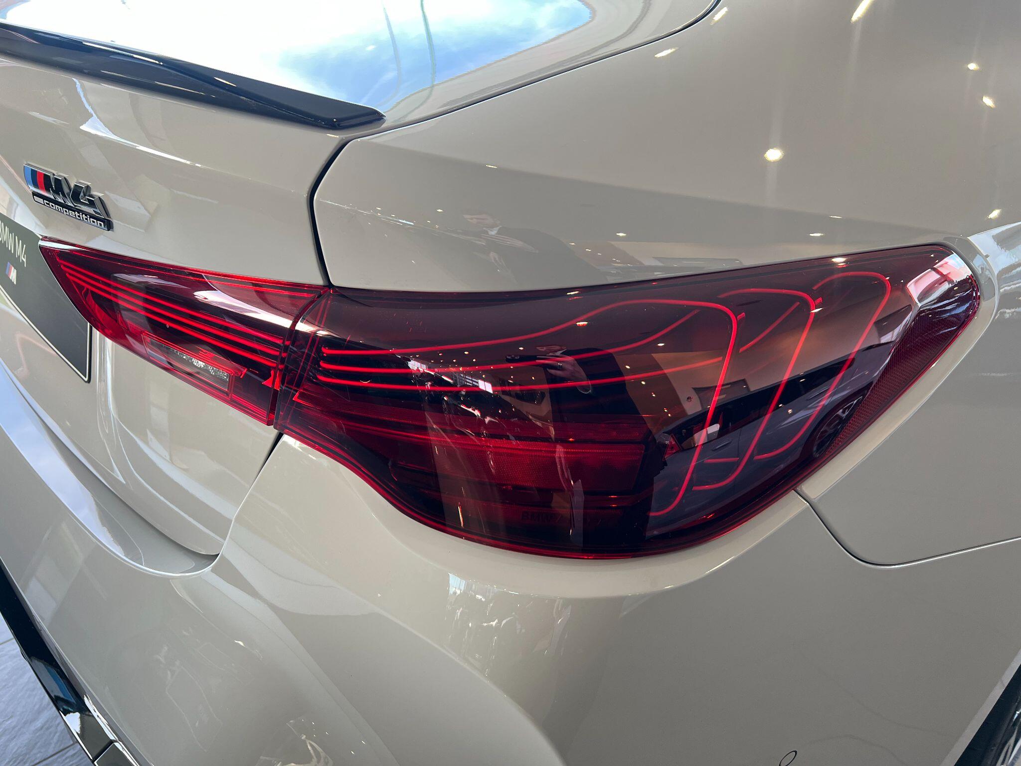 BMW M4 view 31