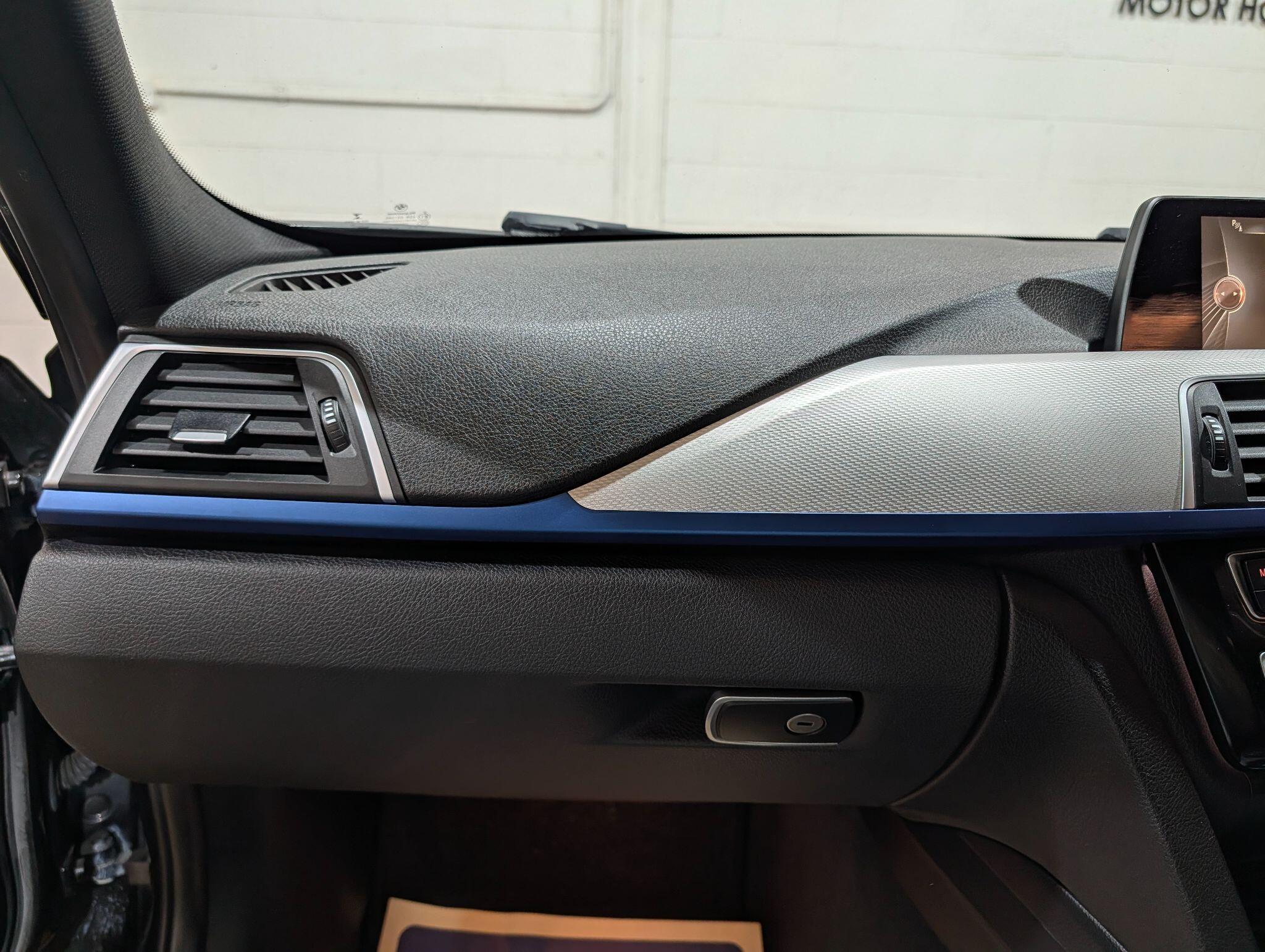 BMW 3 Series view 79