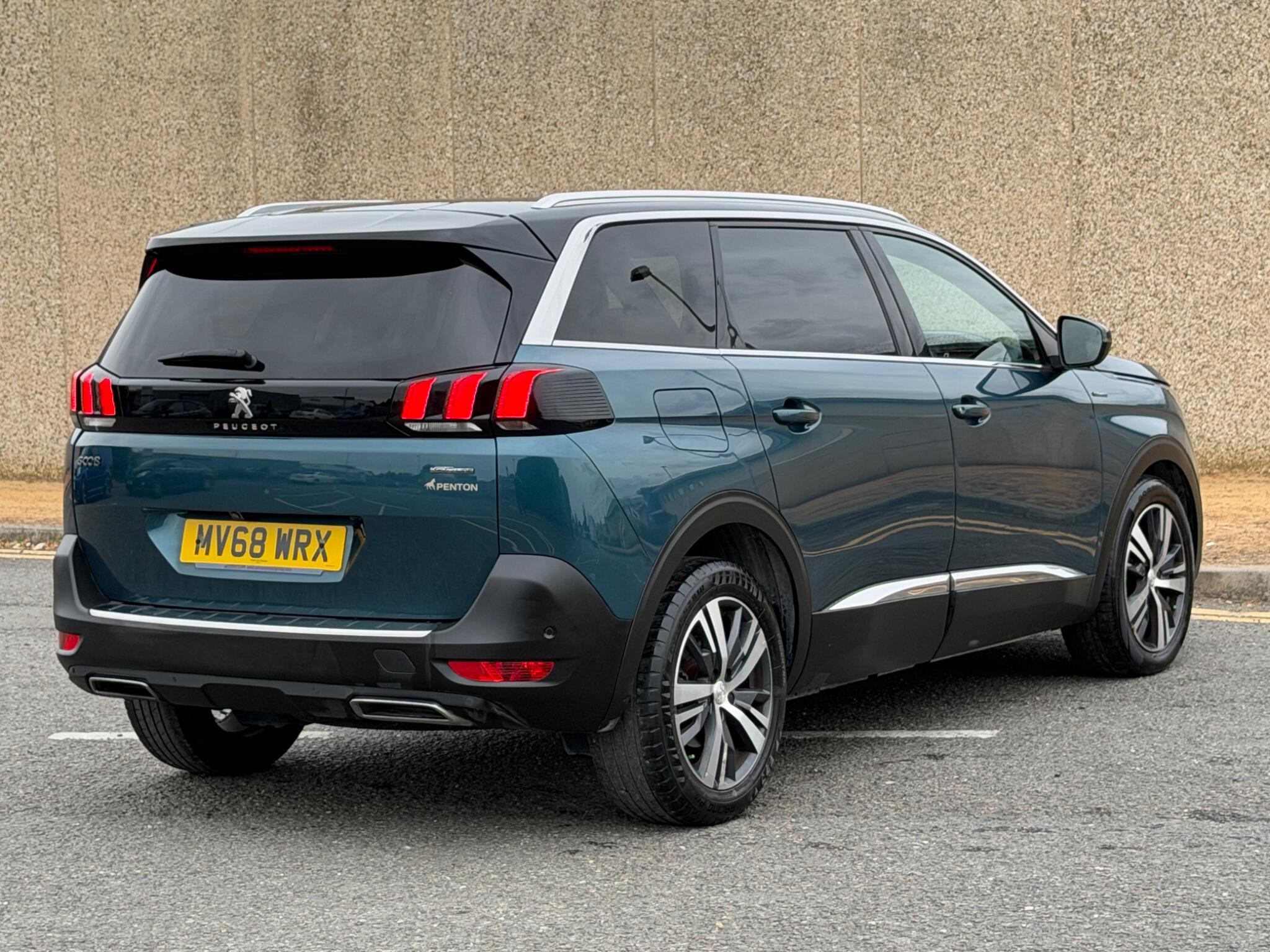 Peugeot 5008 view 41