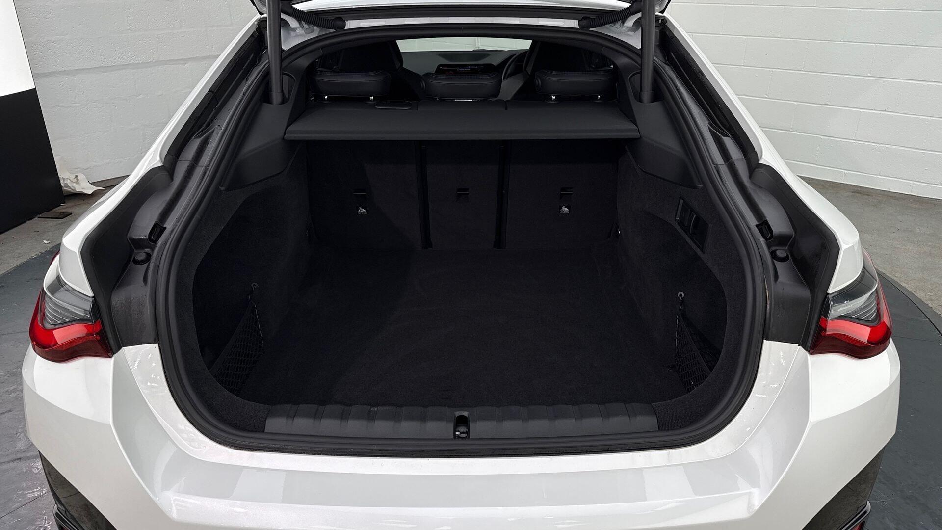 BMW 4 Series view 13