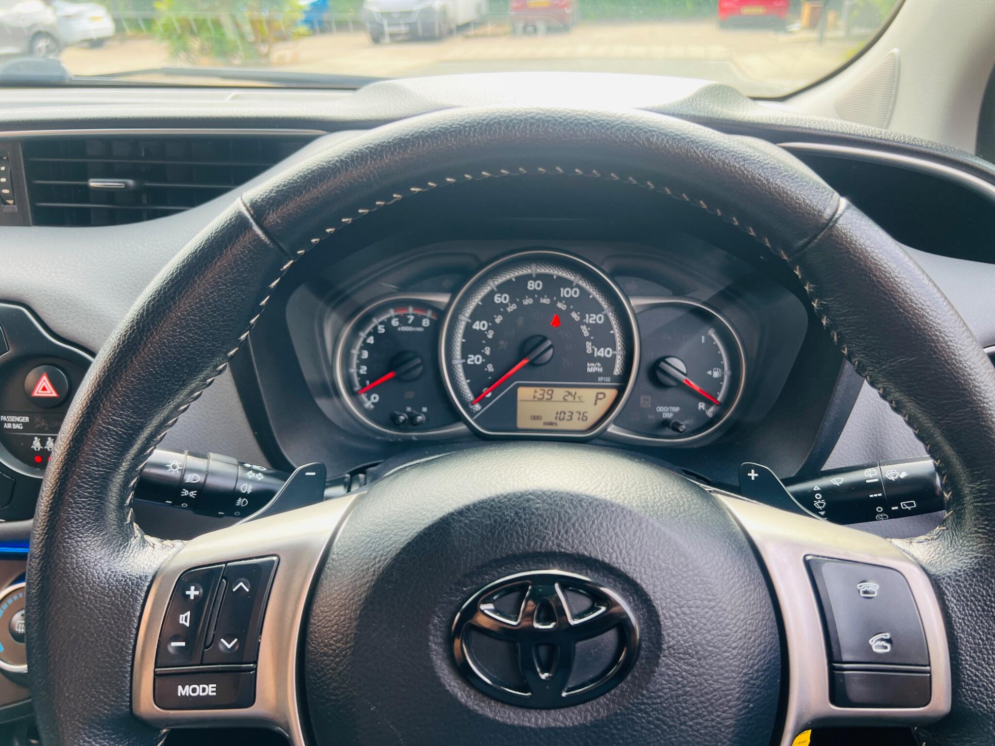 Toyota Yaris view 41