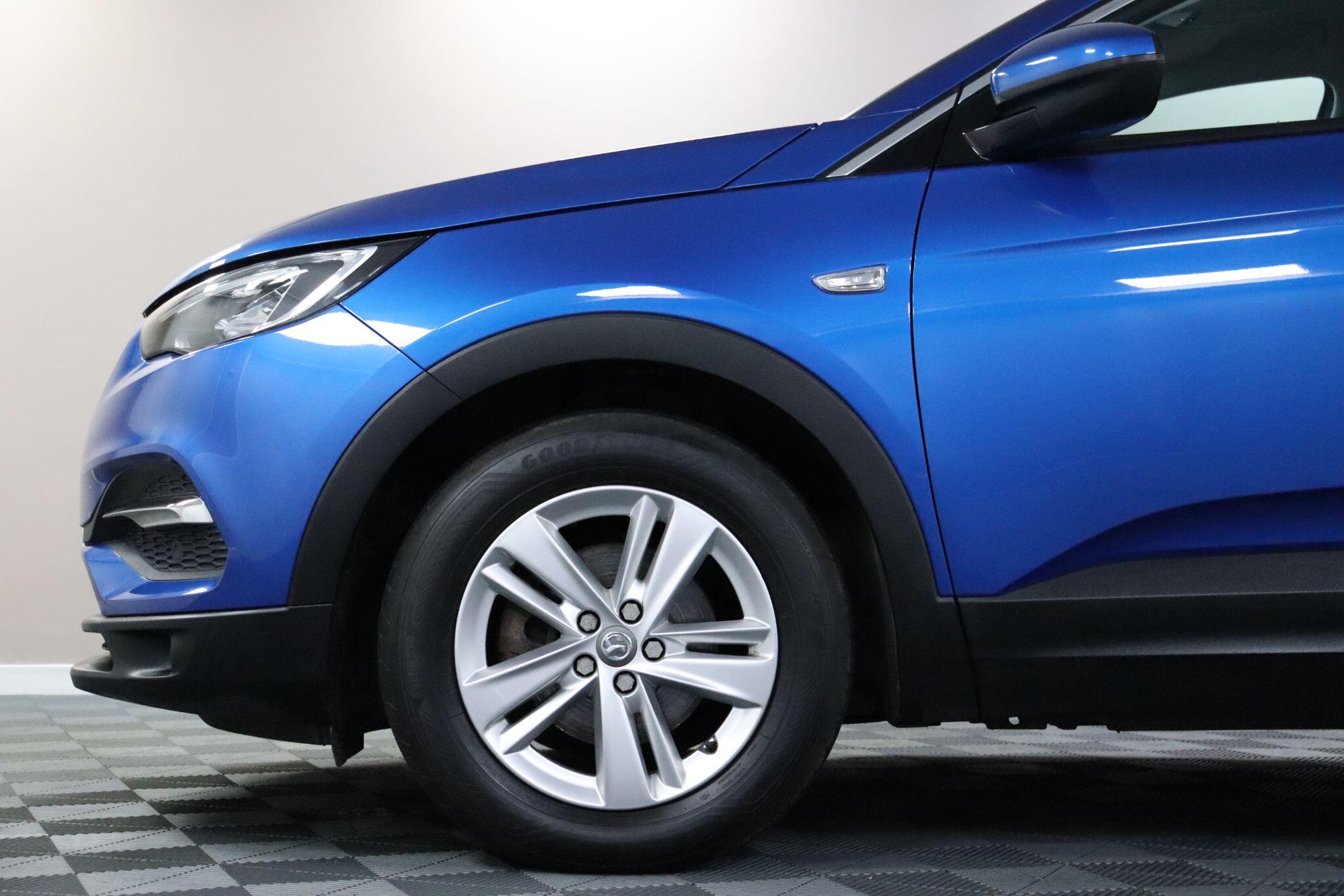 Vauxhall Grandland X view 27