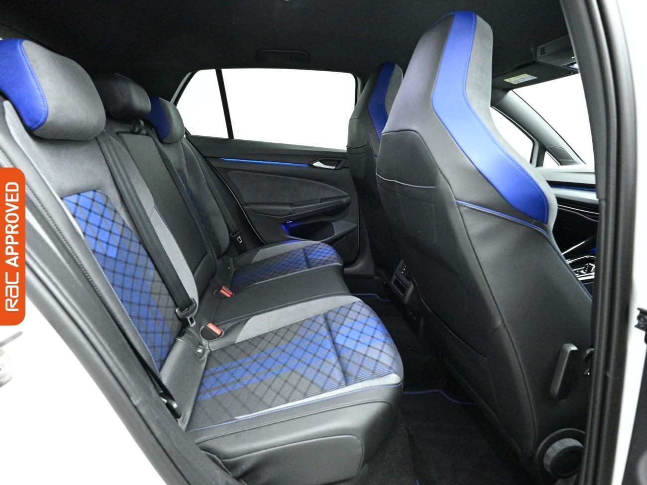Volkswagen Golf view 13