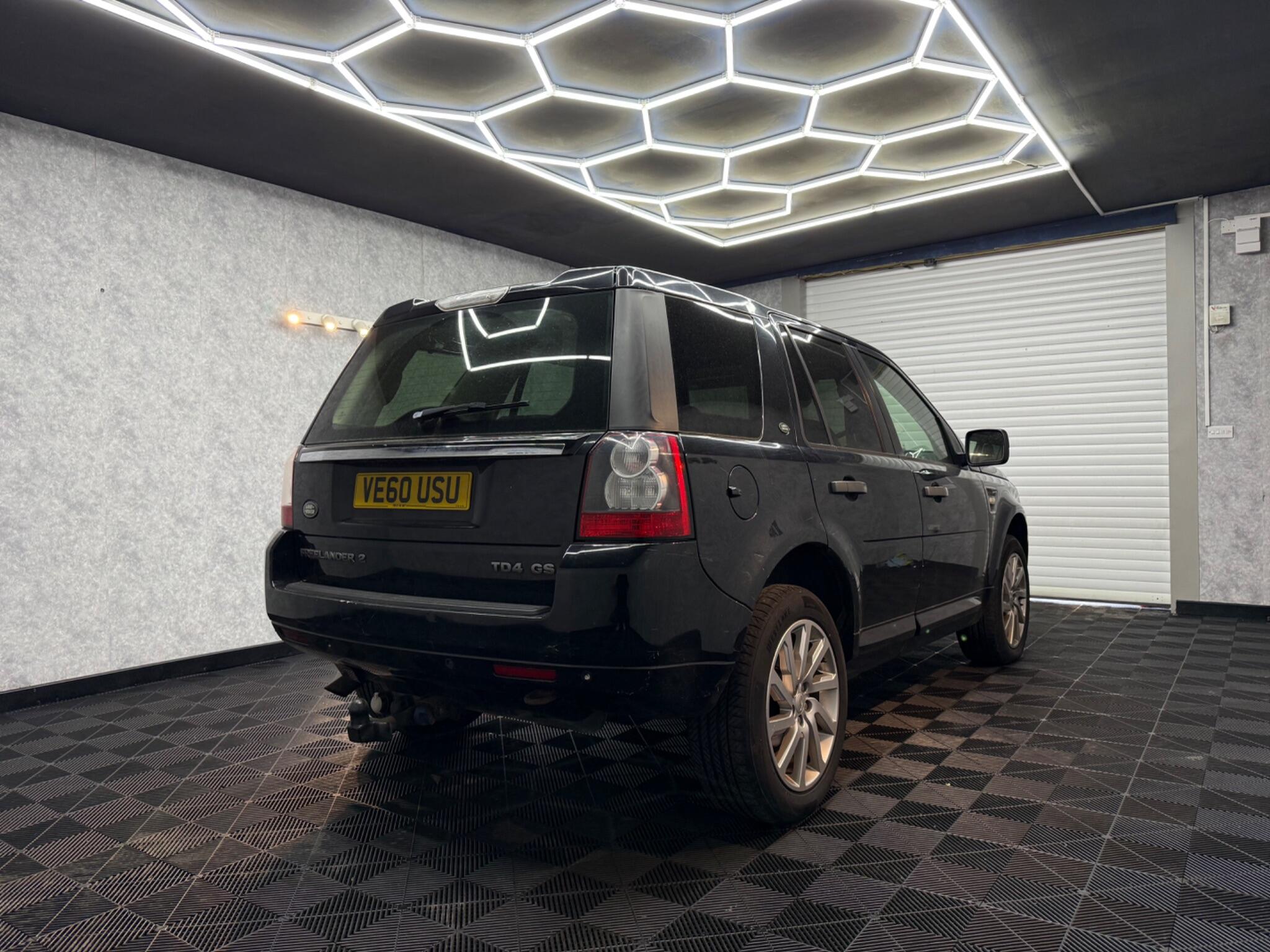 Land Rover Freelander view 4